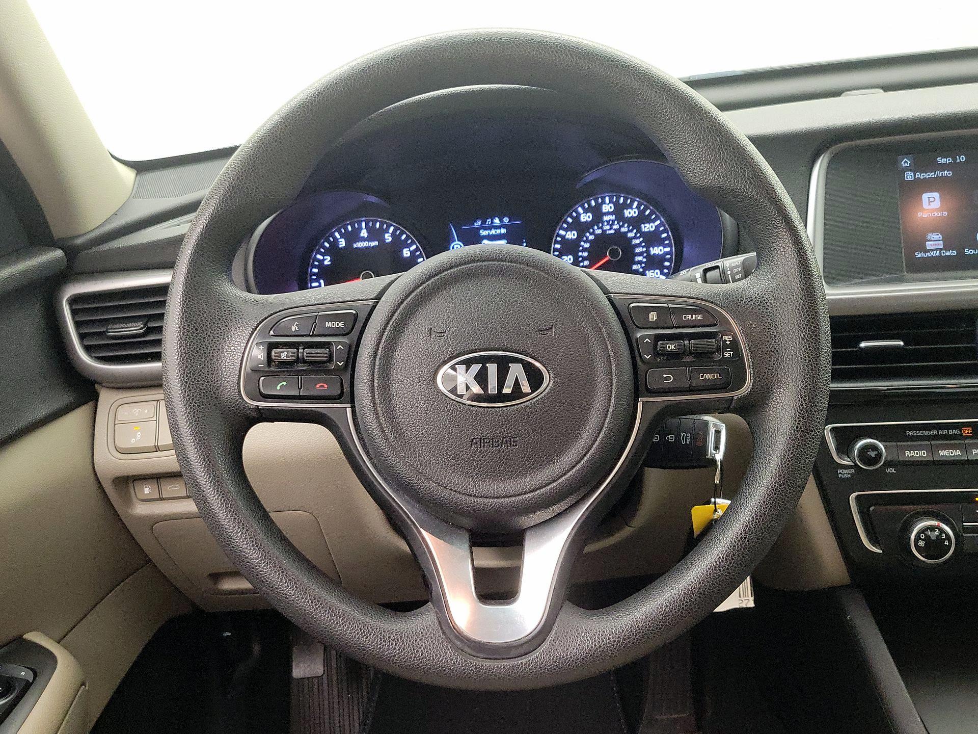 Thumbnail: 2018 Kia Optima - 10