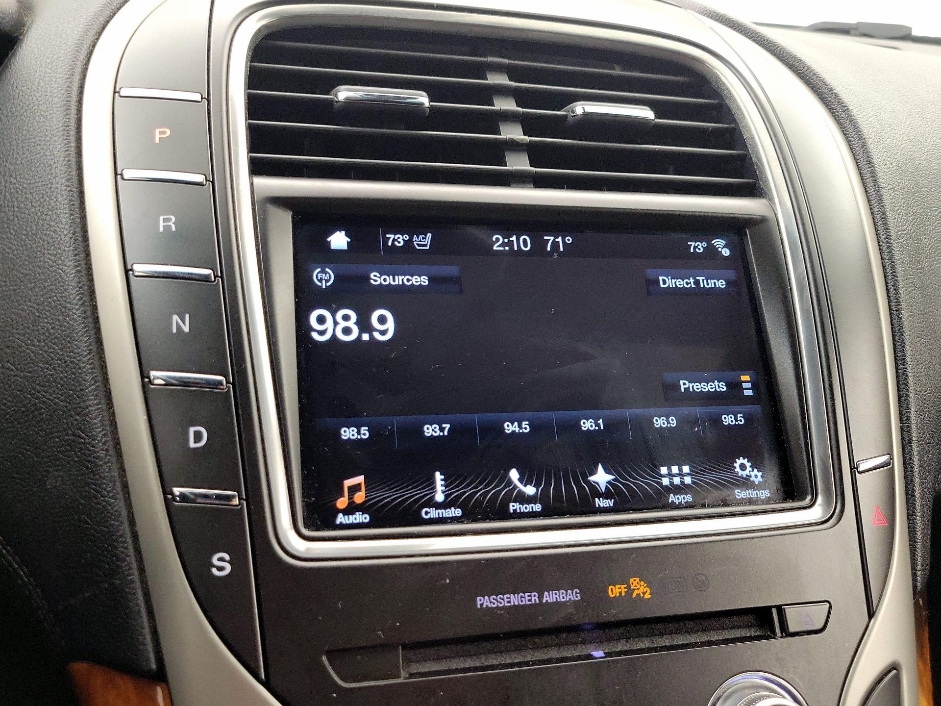 Thumbnail: 2018 Lincoln MKX - 16