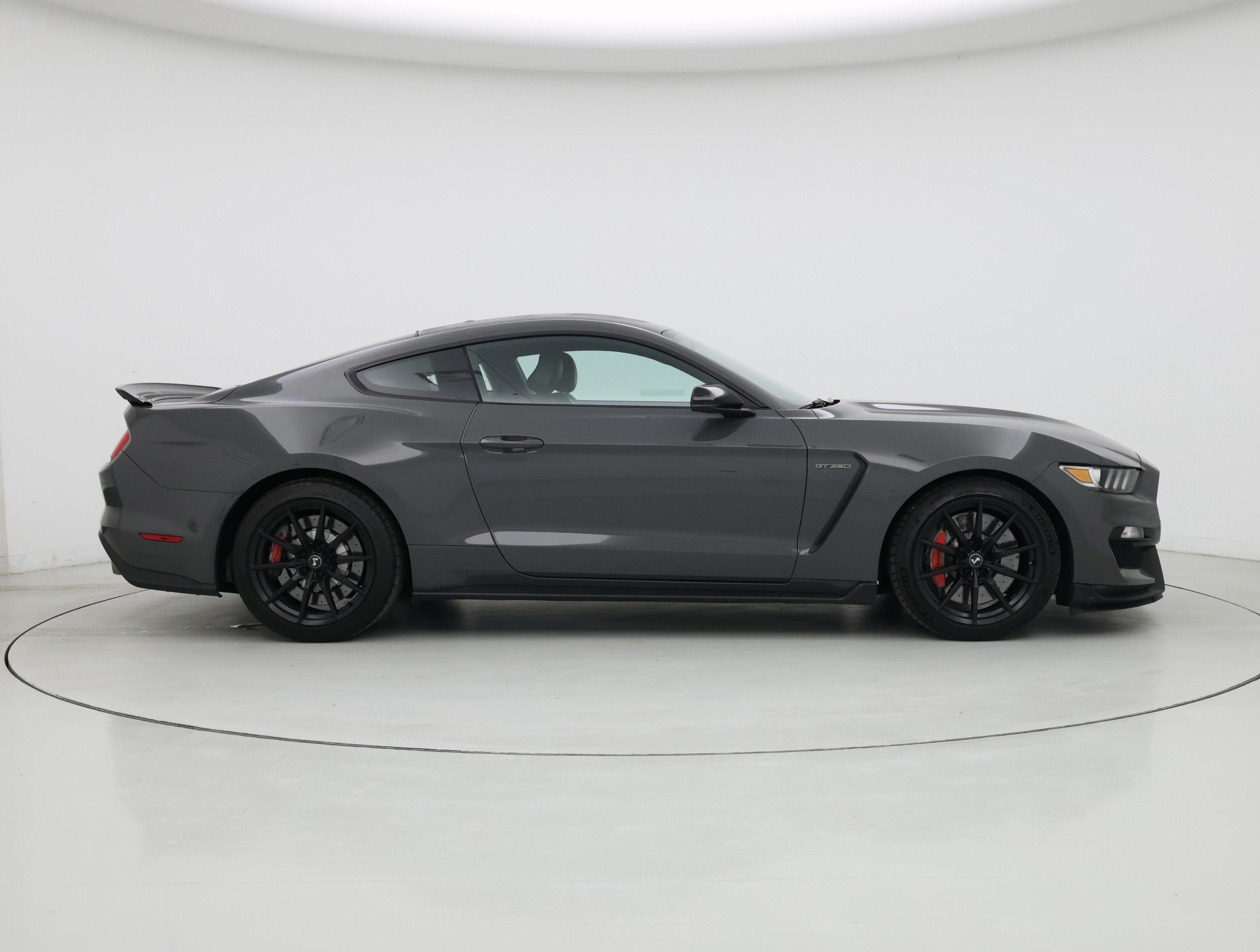 Thumbnail: 2018 Ford Mustang - 7