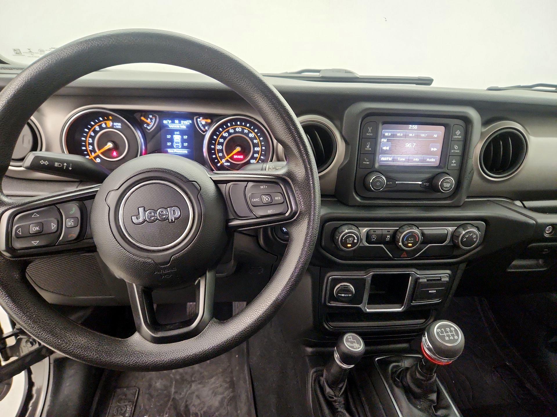 Thumbnail: 2020 Jeep Wrangler - 9
