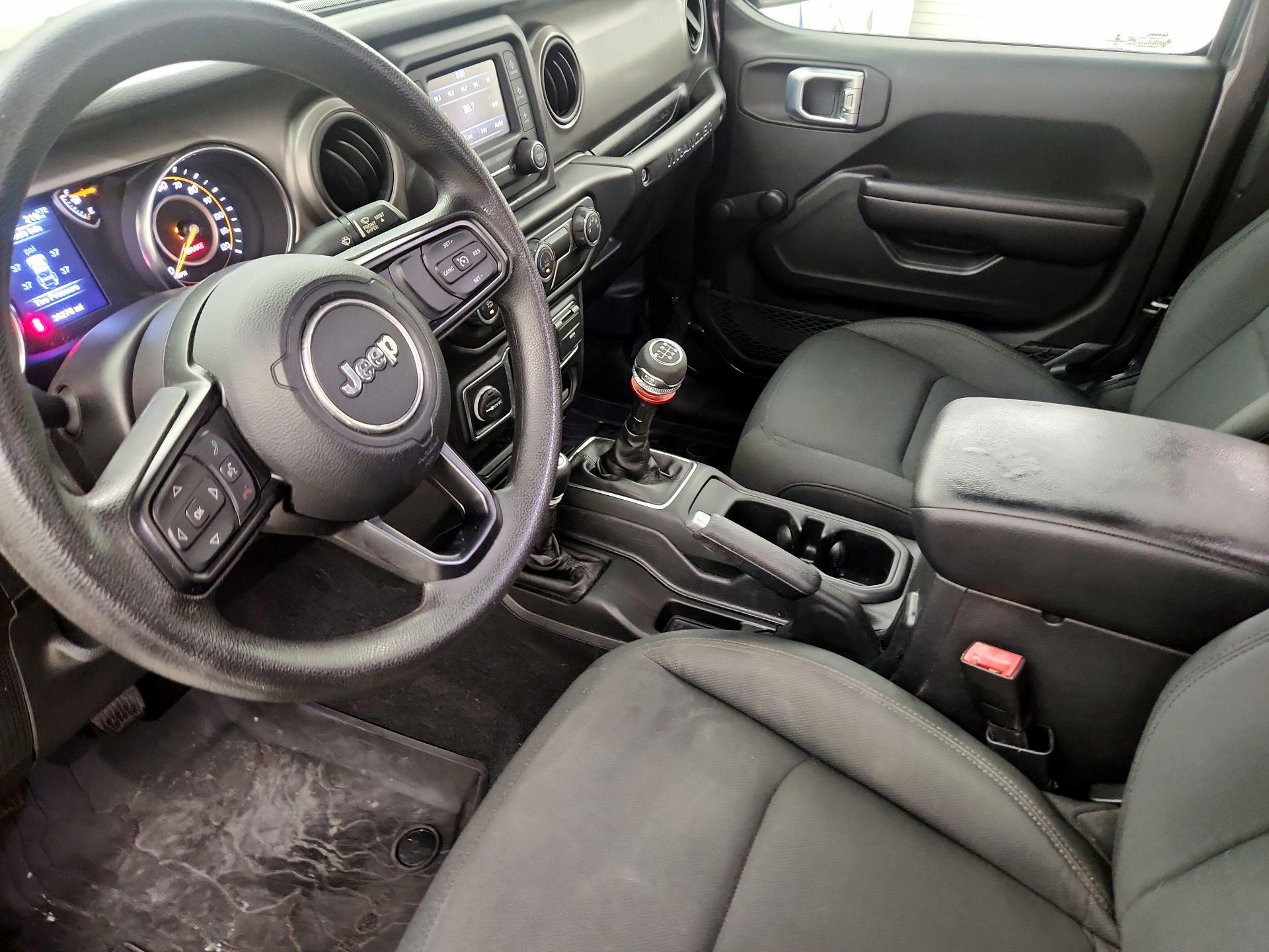 Thumbnail: 2020 Jeep Wrangler - 11