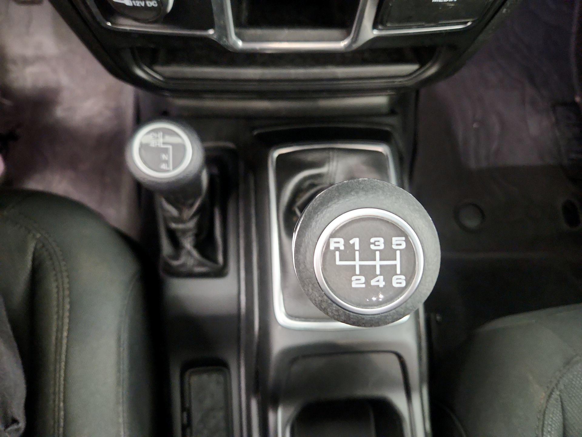 Thumbnail: 2020 Jeep Wrangler - 16