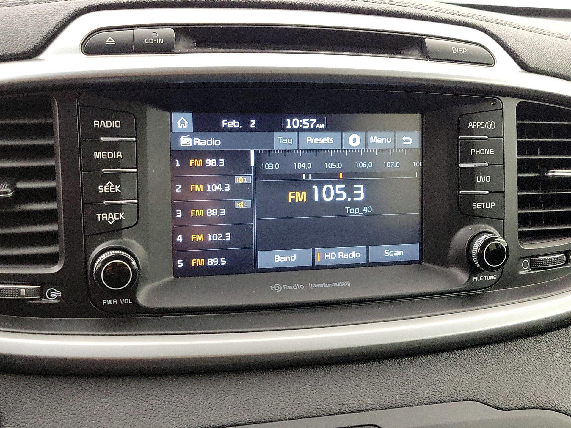 Thumbnail: 2017 Kia Sorento - 15