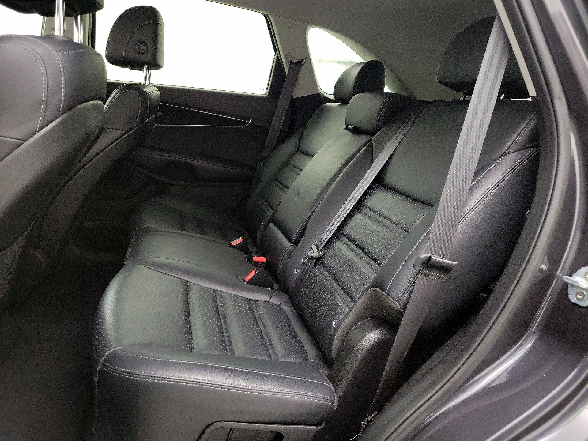 Thumbnail: 2017 Kia Sorento - 19