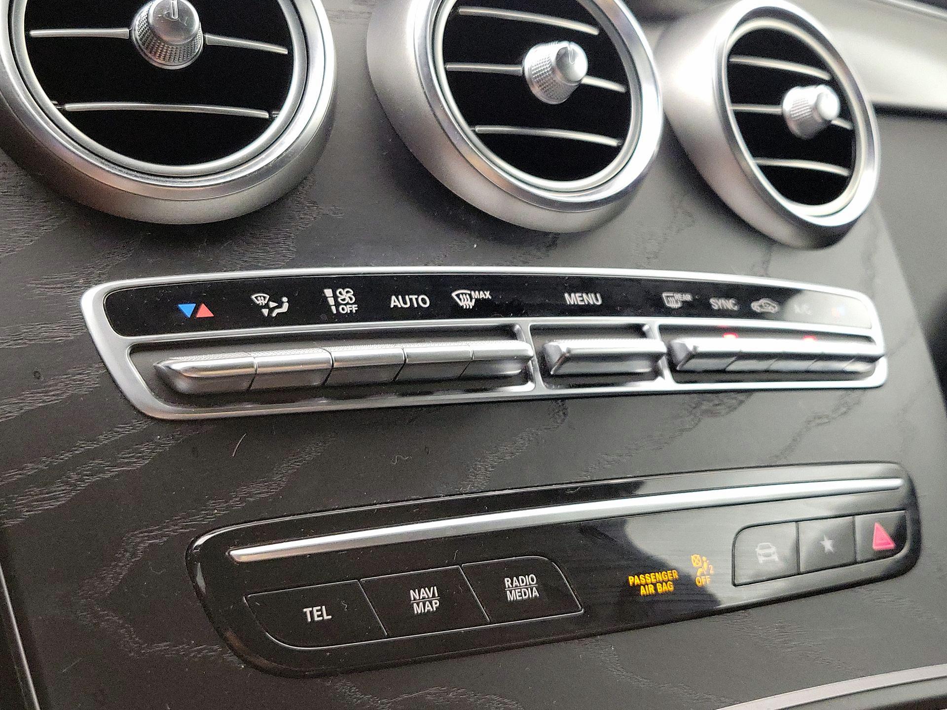 Thumbnail: 2020 Mercedes-Benz GLC - 16