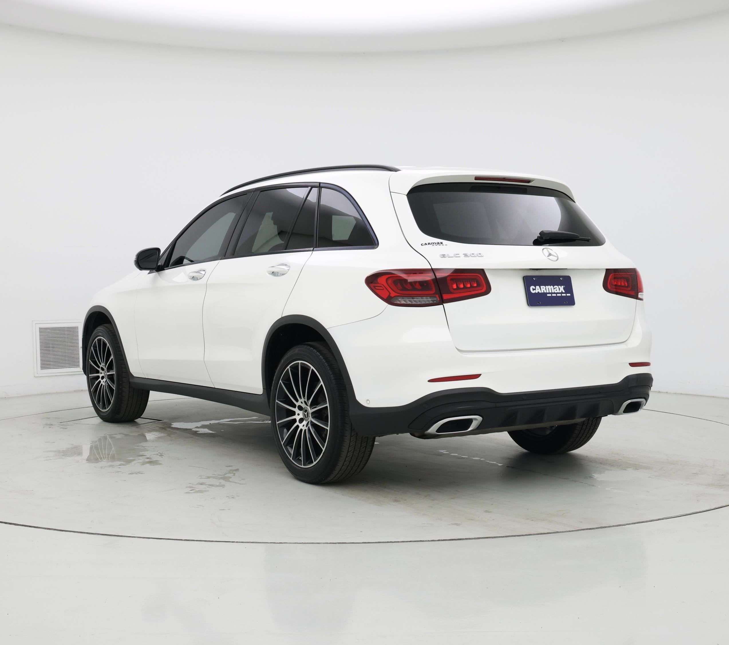 Thumbnail: 2020 Mercedes-Benz GLC - 2