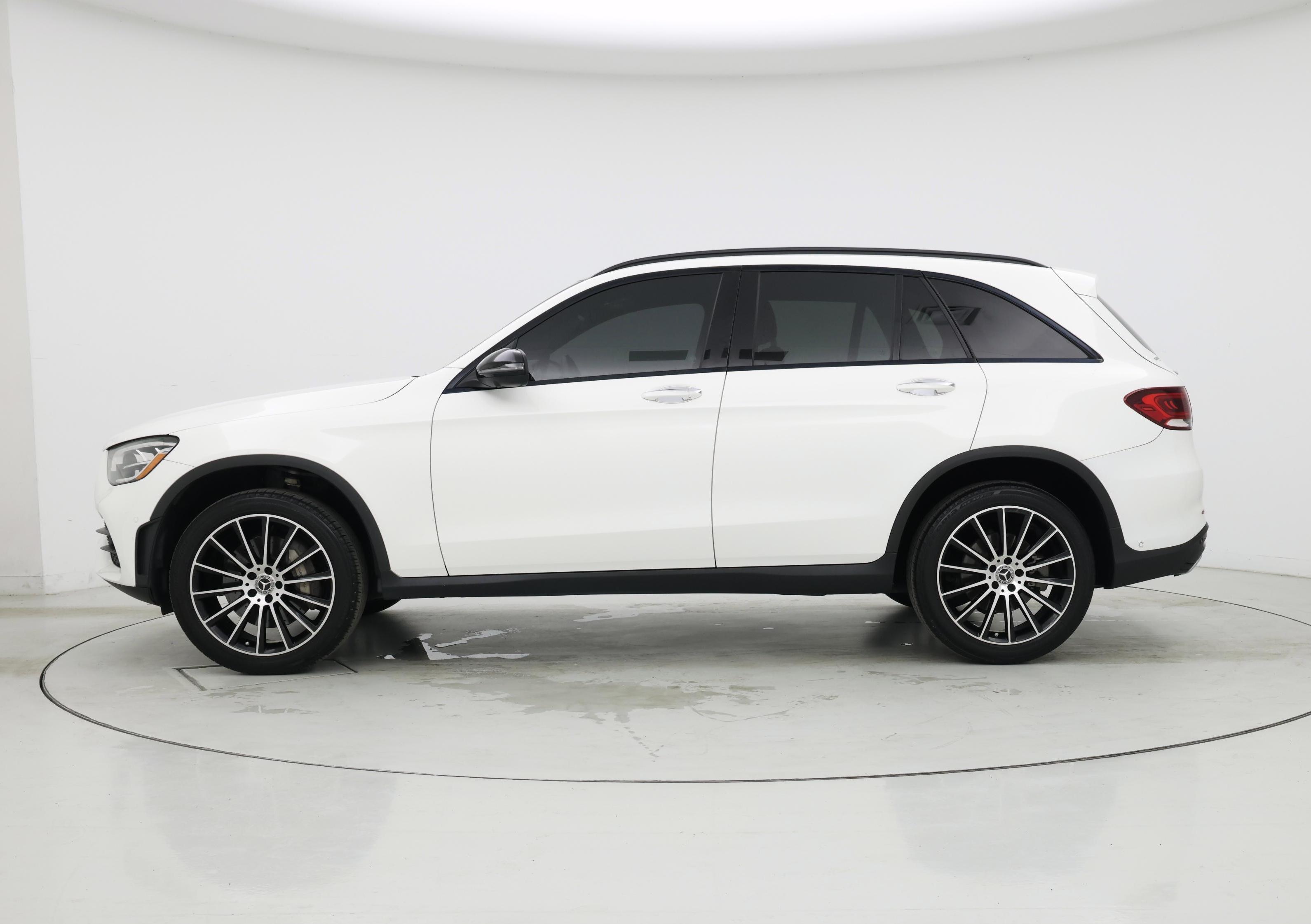 Thumbnail: 2020 Mercedes-Benz GLC - 3