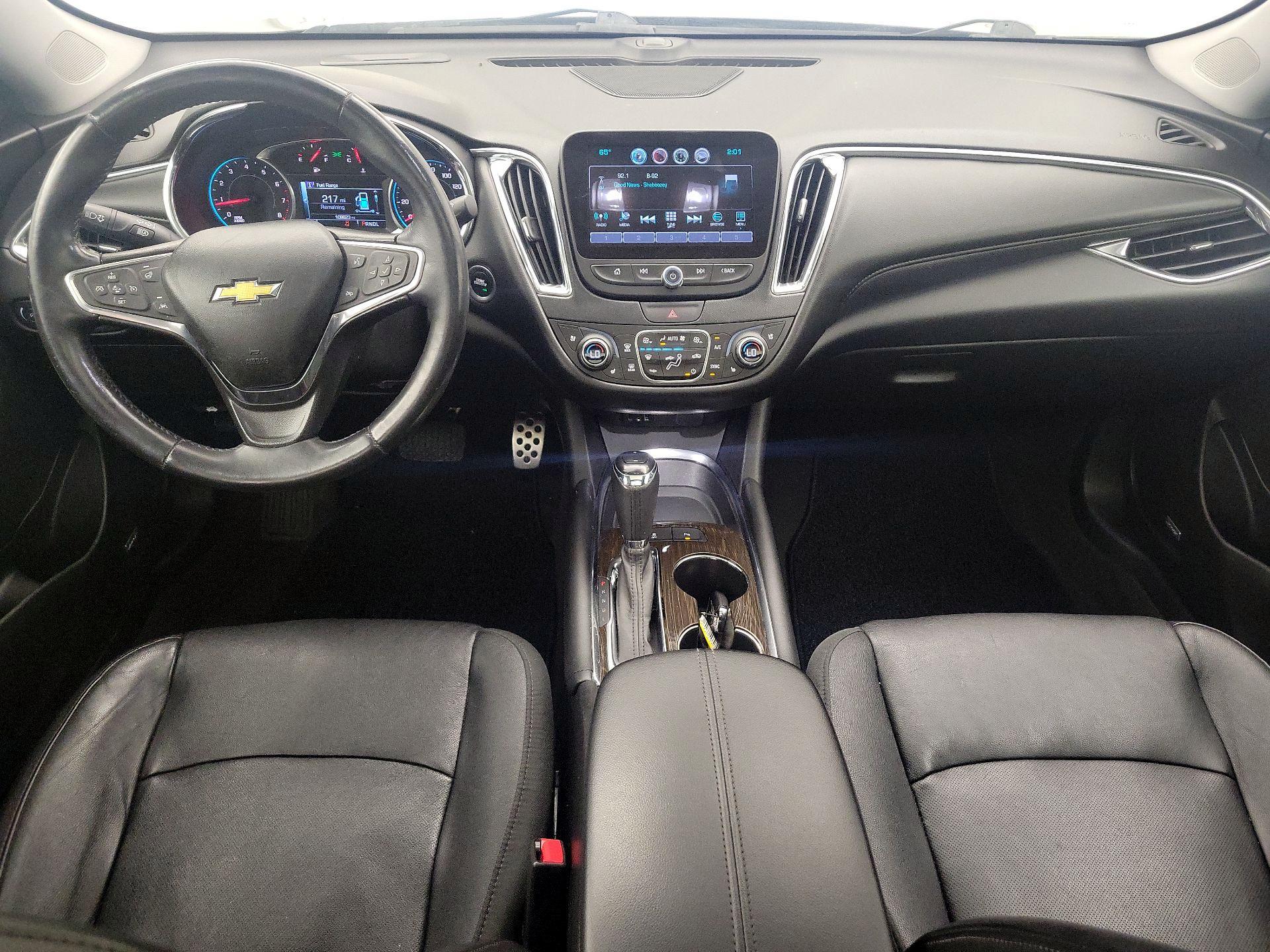 Thumbnail: 2016 Chevrolet Malibu - 9