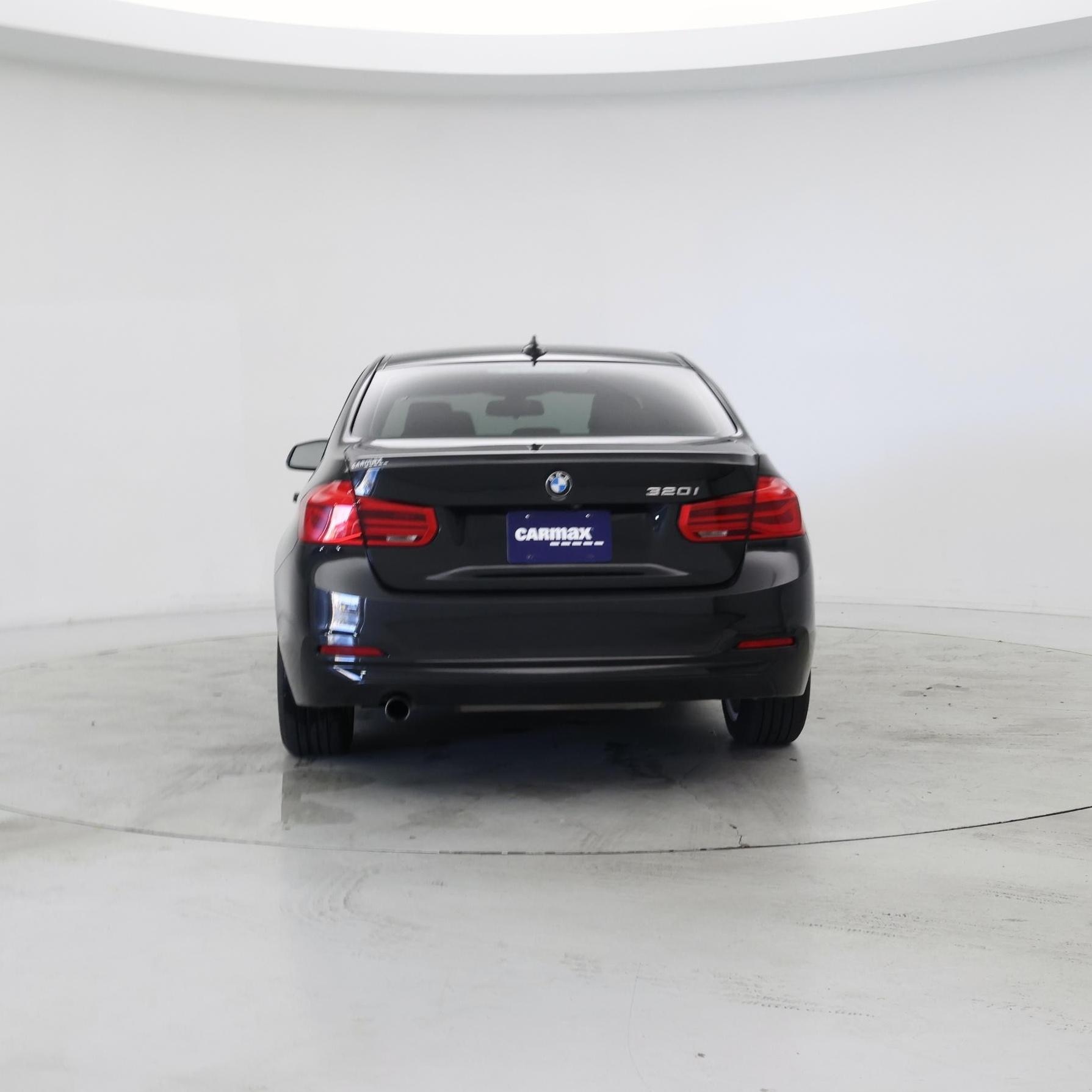 Thumbnail: 2018 BMW 3 Series - 6