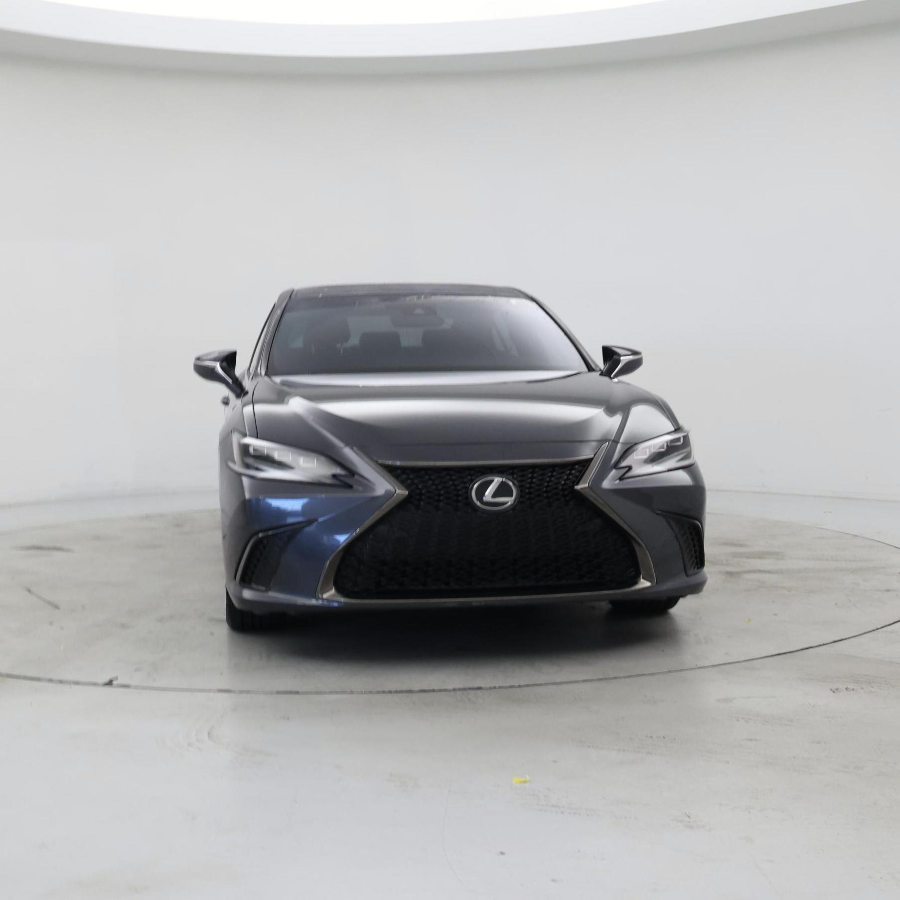 Thumbnail: 2022 Lexus ES - 5
