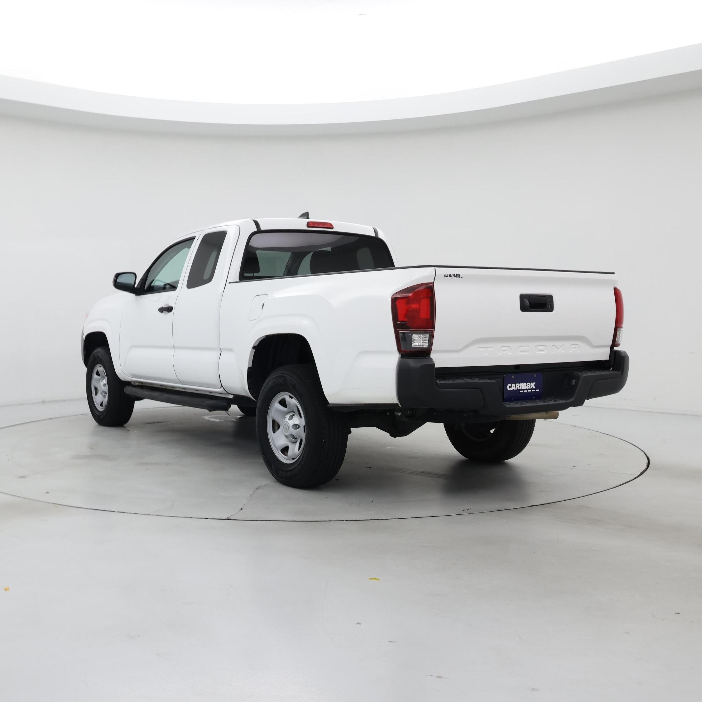 Thumbnail: 2019 Toyota Tacoma - 2