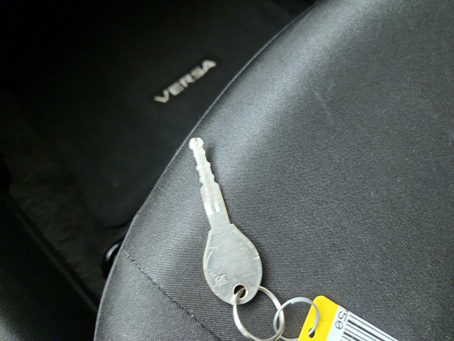 Thumbnail: 2016 Nissan Versa - 19