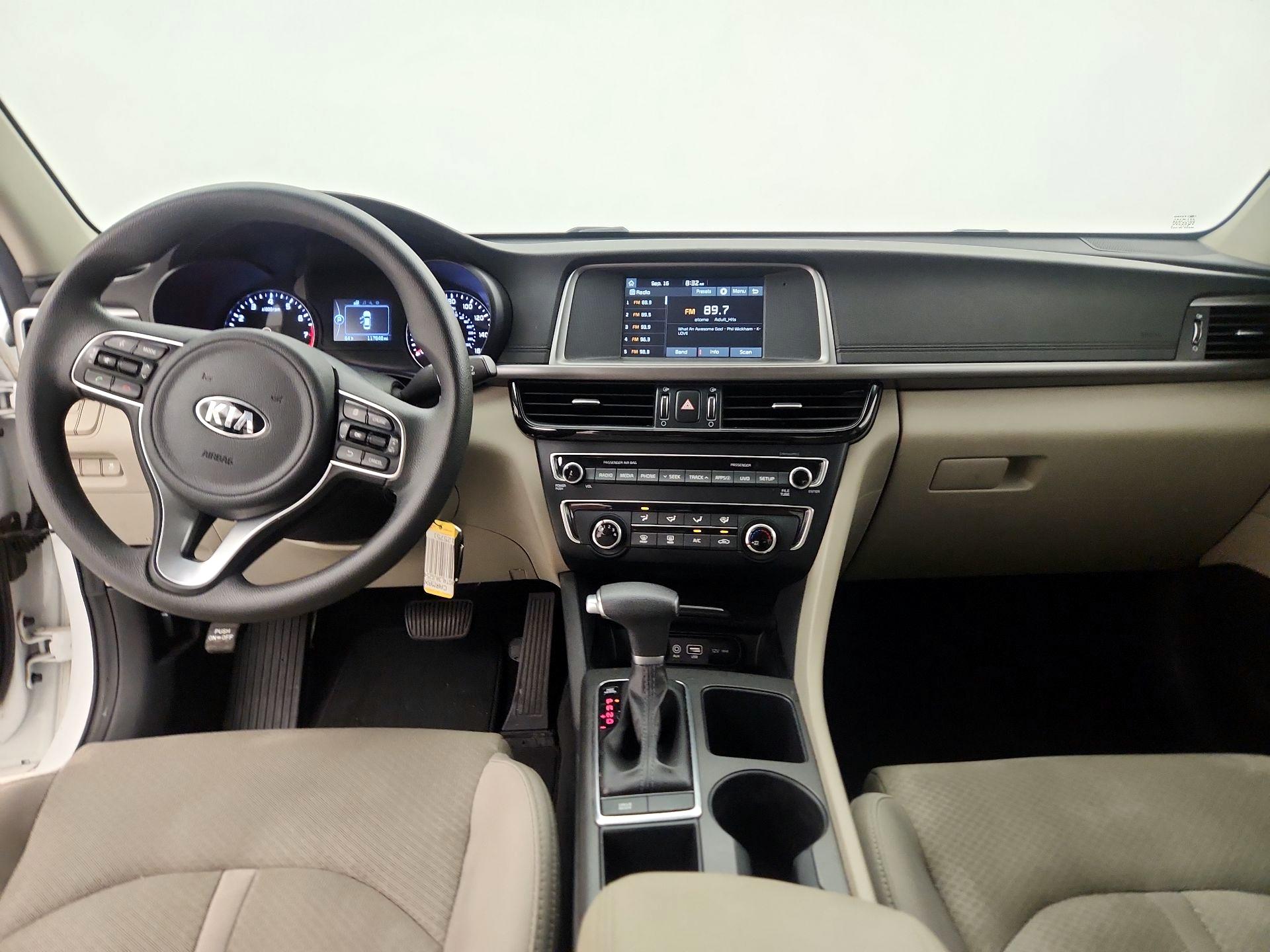 Thumbnail: 2018 Kia Optima - 9