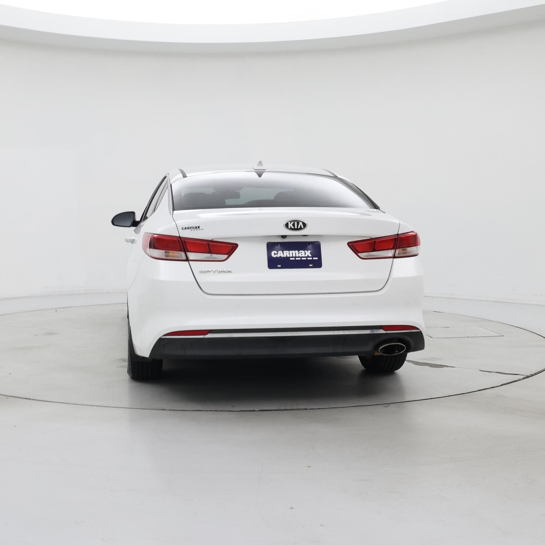 Thumbnail: 2018 Kia Optima - 6