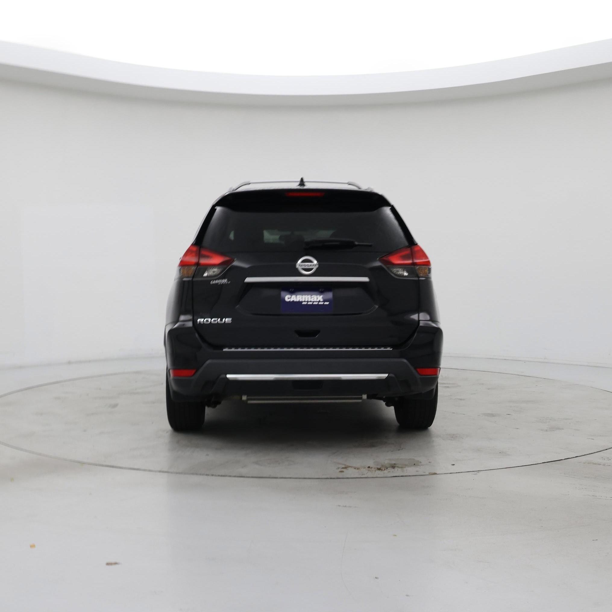 Thumbnail: 2017 Nissan Rogue - 6