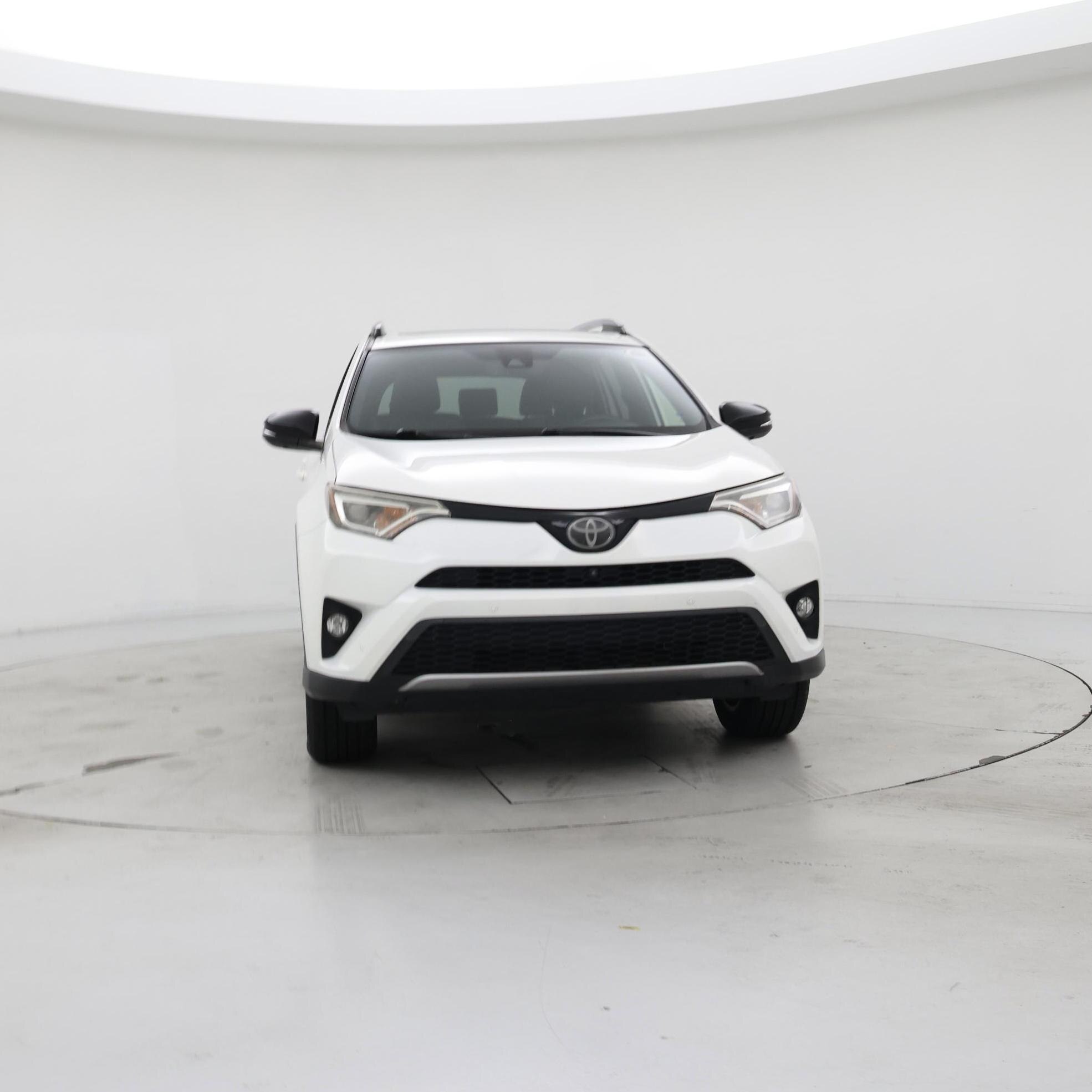 Thumbnail: 2018 Toyota RAV4 - 5
