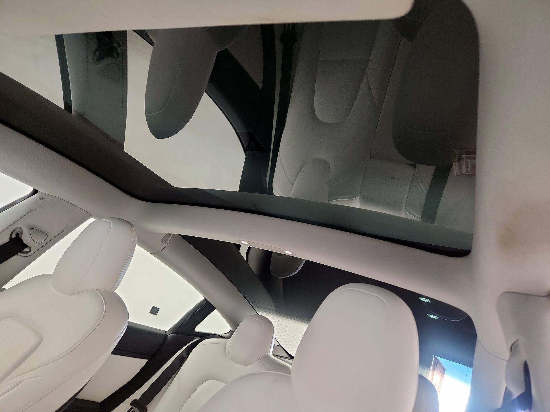 Thumbnail: 2019 Tesla Model 3 - 18