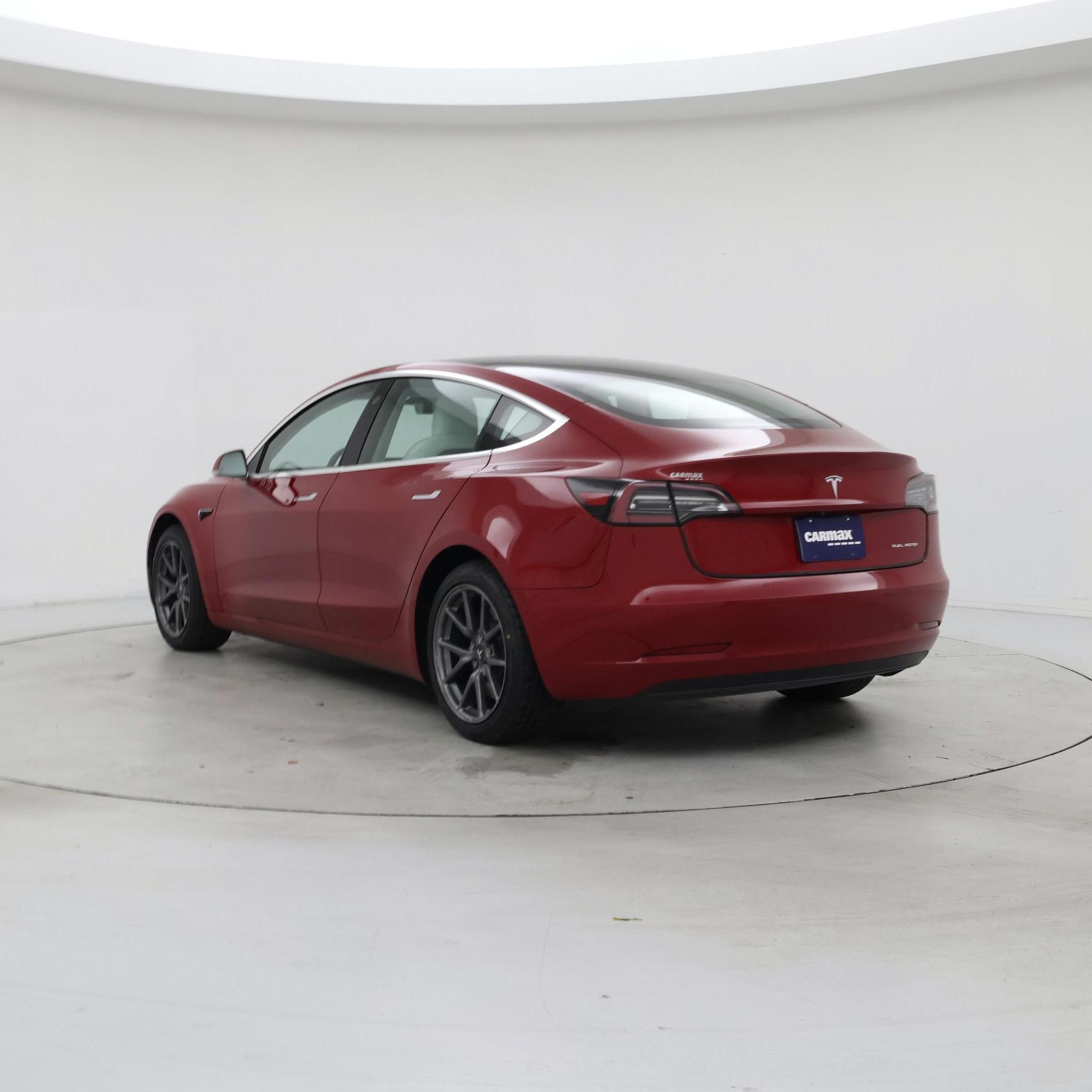 Thumbnail: 2019 Tesla Model 3 - 2
