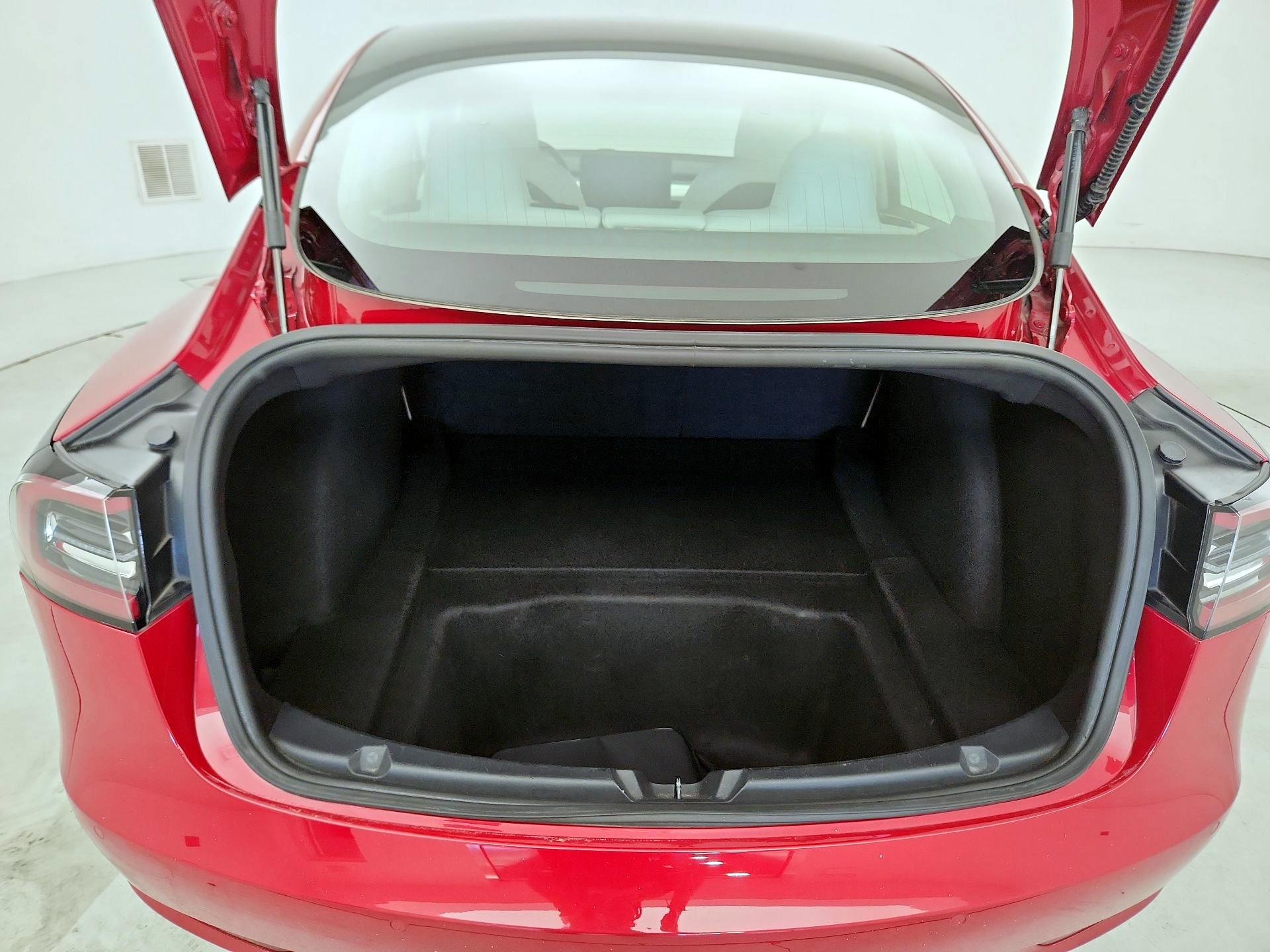 Thumbnail: 2019 Tesla Model 3 - 20