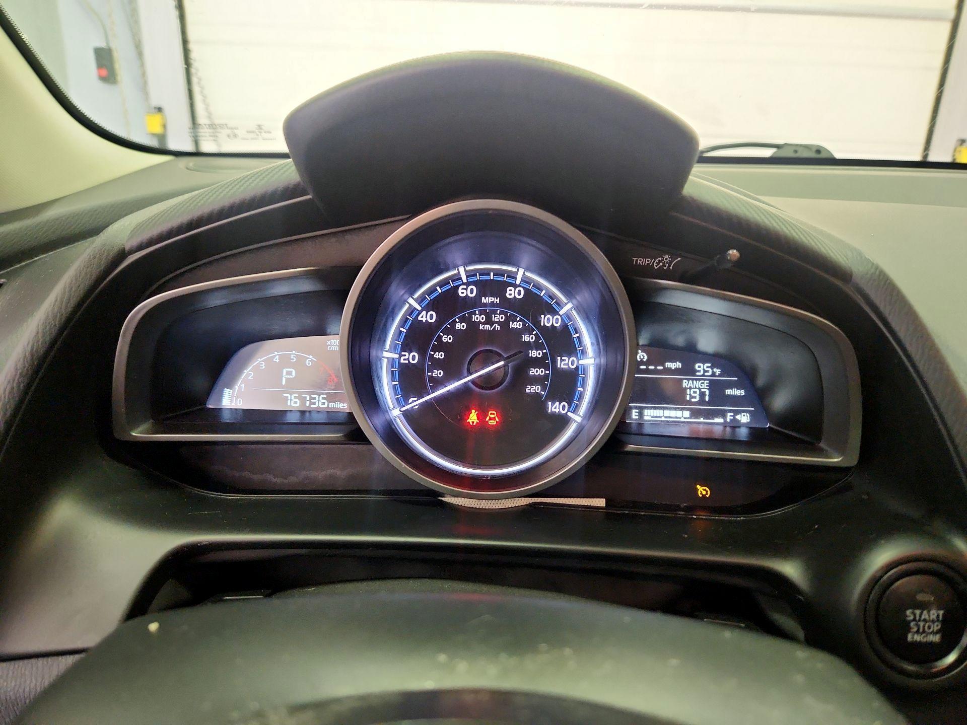 Thumbnail: 2019 Toyota Yaris - 10