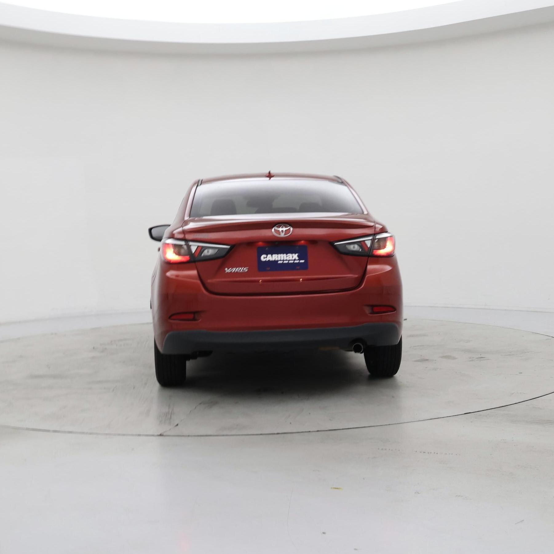 Thumbnail: 2019 Toyota Yaris - 6