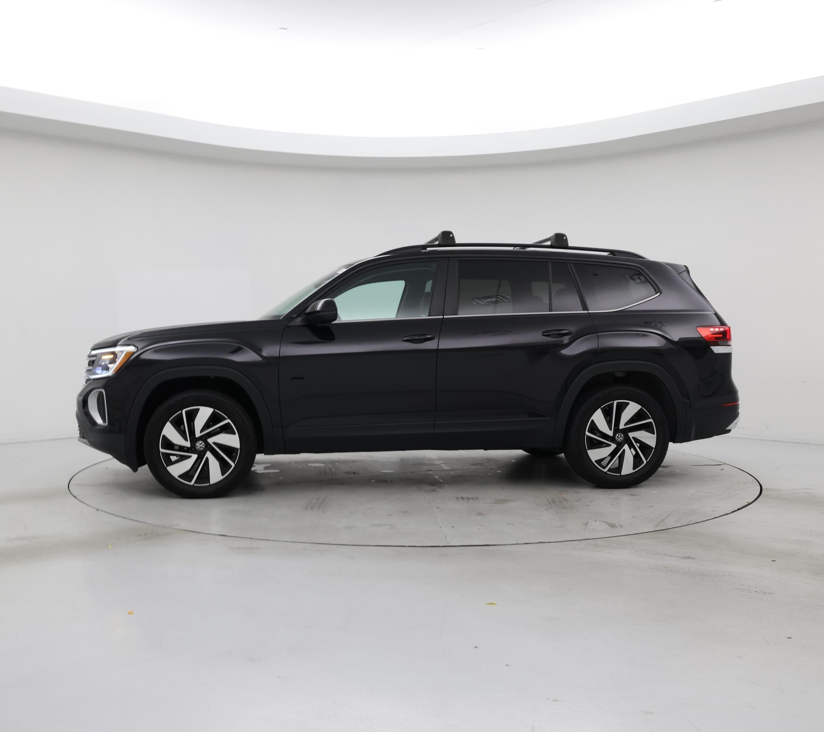 Thumbnail: 2024 Volkswagen Atlas - 3