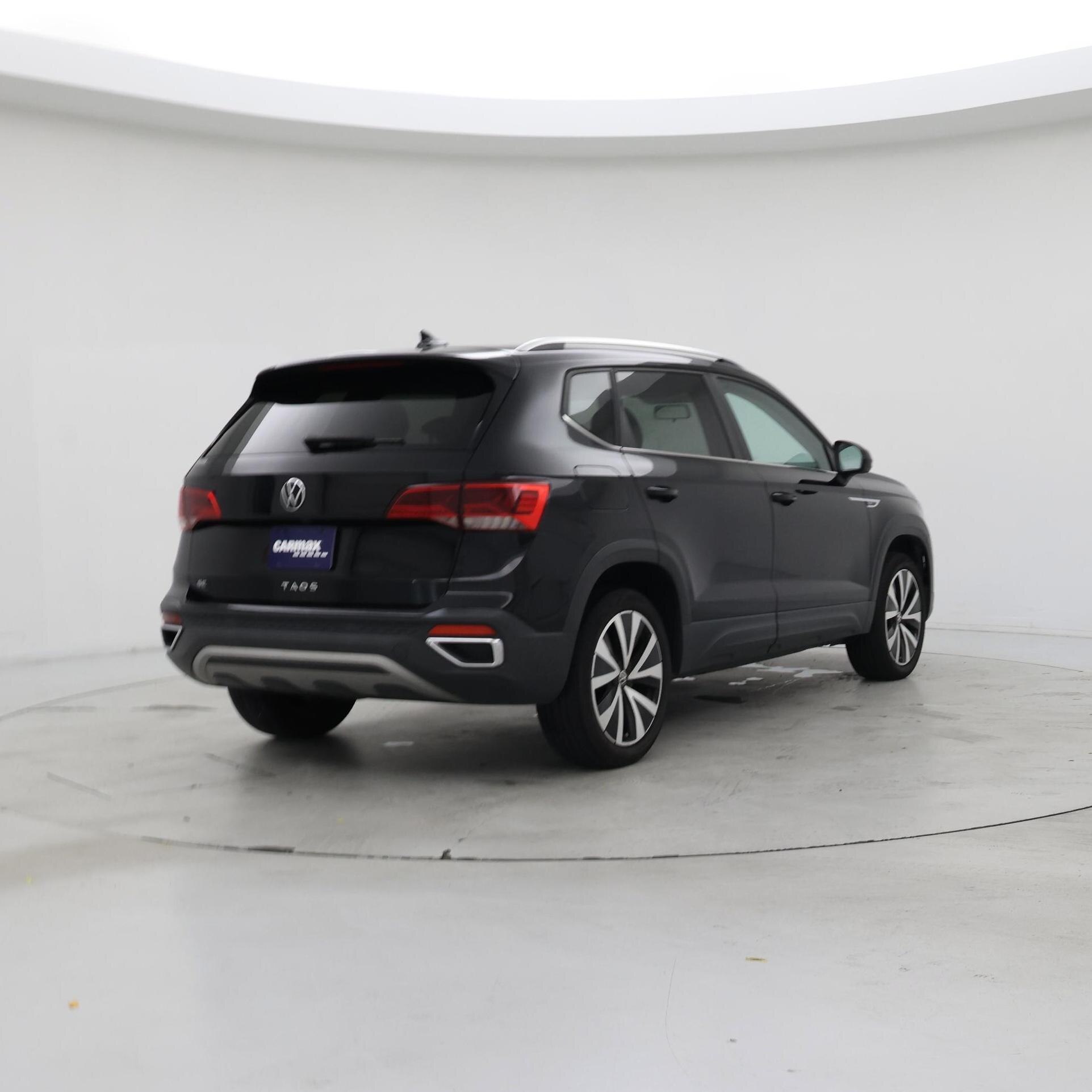 Thumbnail: 2022 Volkswagen Taos - 8