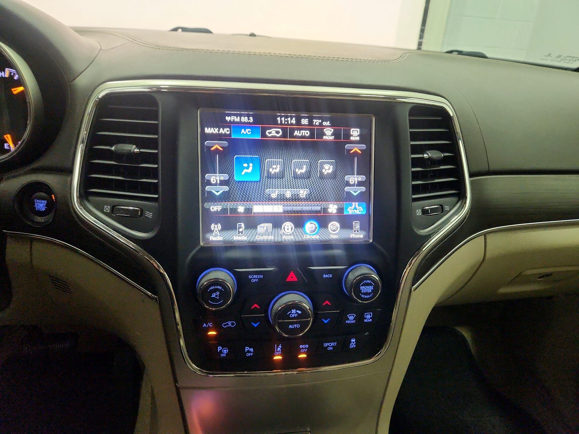 Thumbnail: 2017 Jeep Grand Cherokee - 16