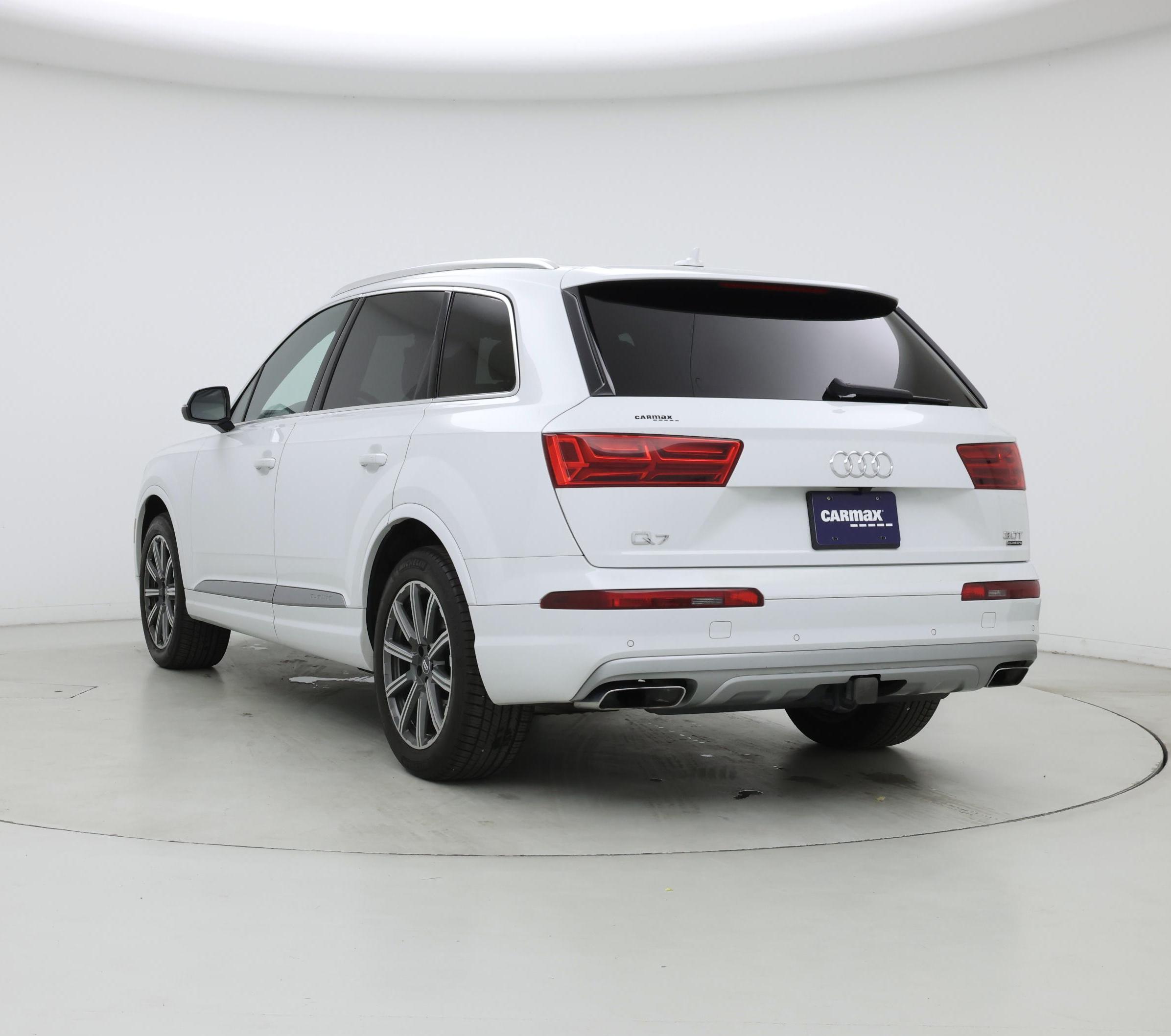 Thumbnail: 2017 Audi Q7 - 2