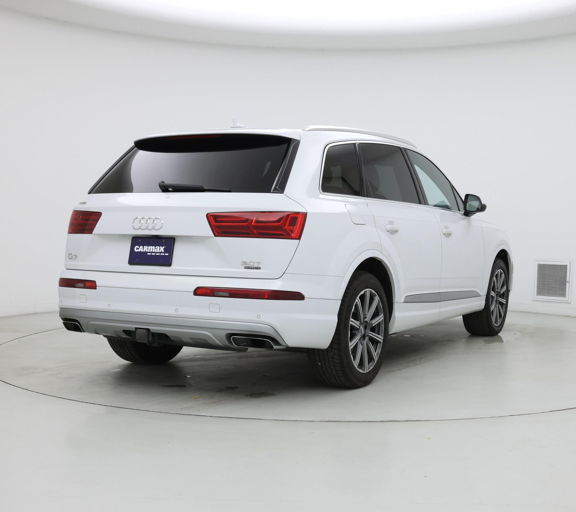 Thumbnail: 2017 Audi Q7 - 8
