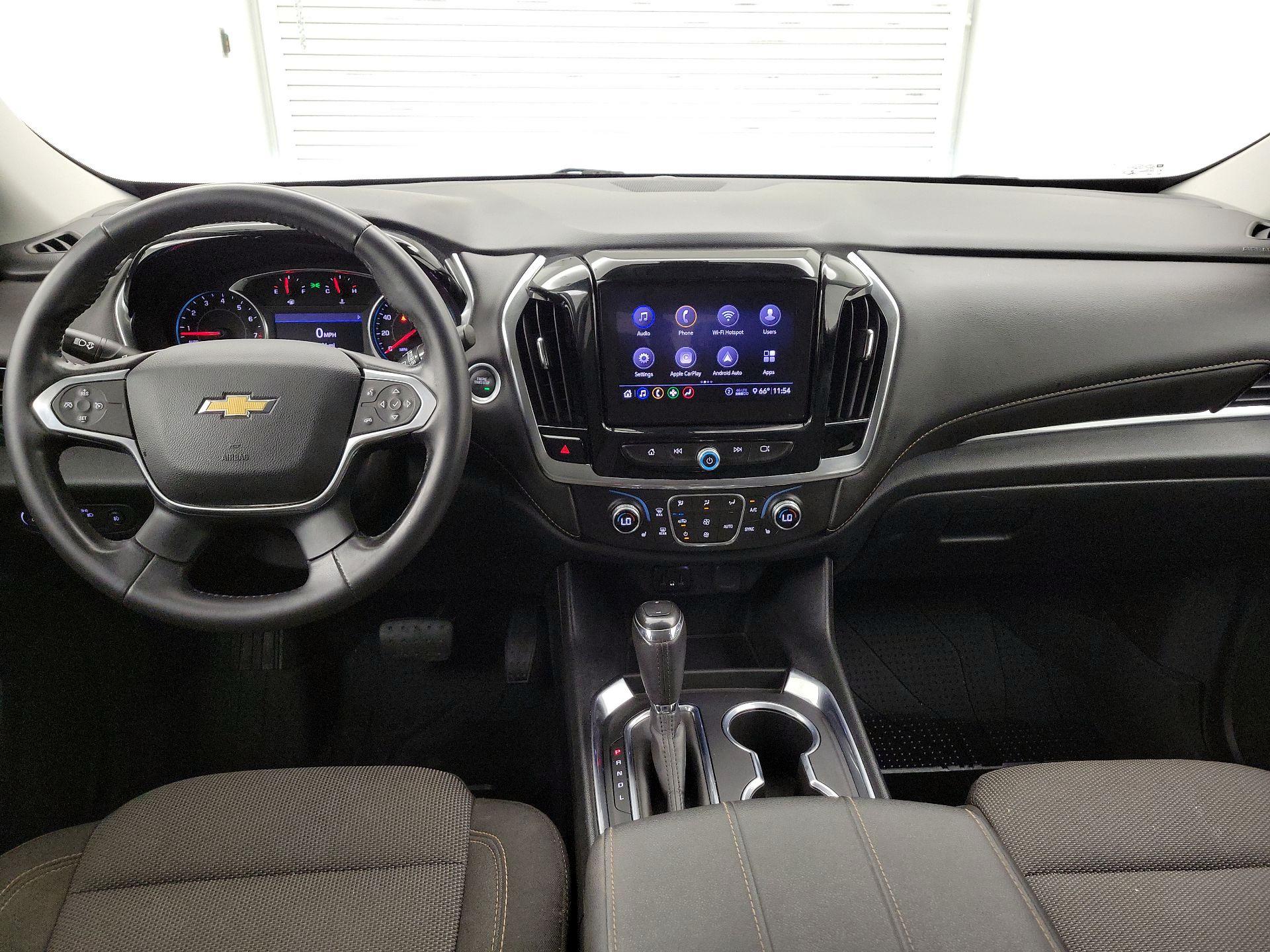 Thumbnail: 2020 Chevrolet Traverse - 9