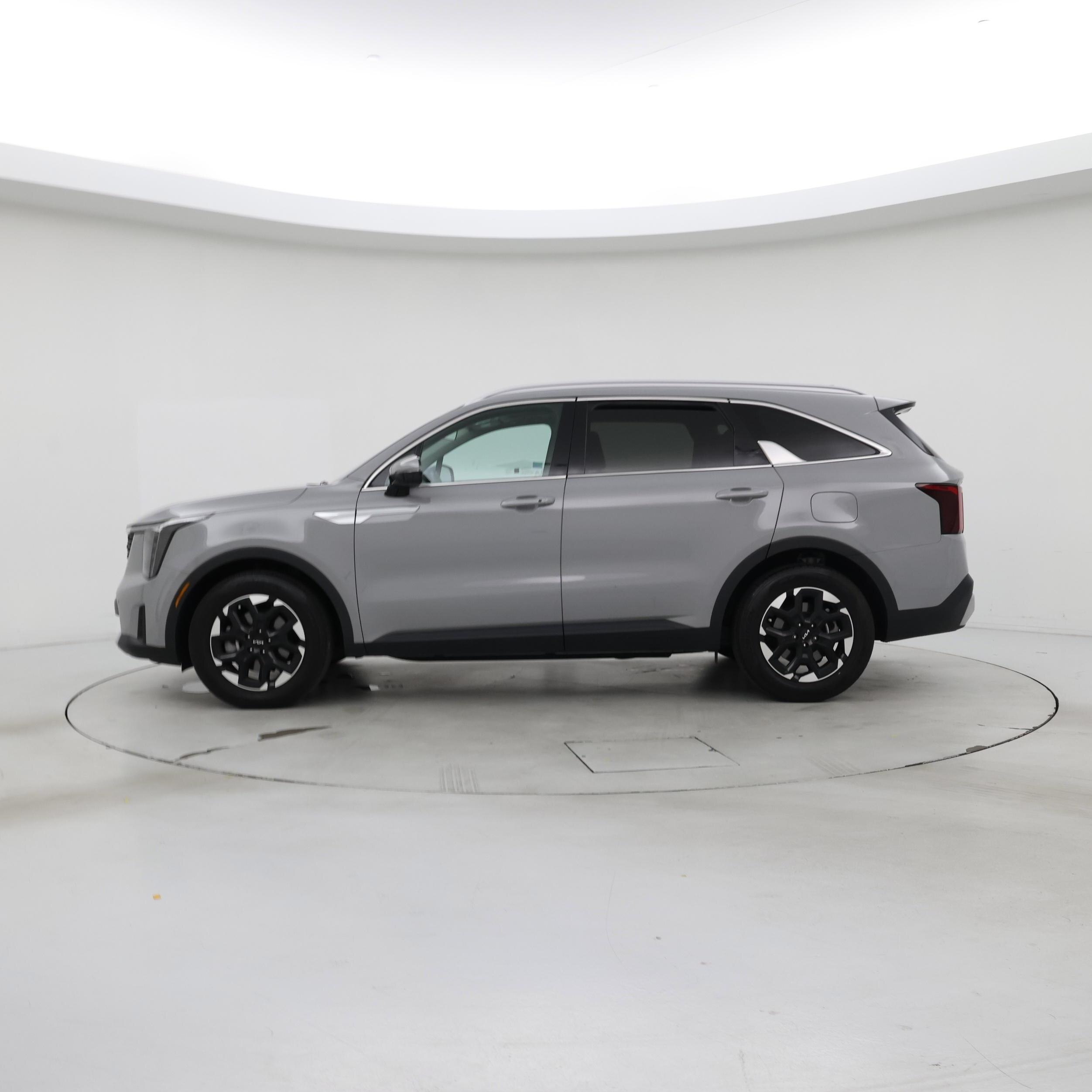 Thumbnail: 2024 Kia Sorento - 3