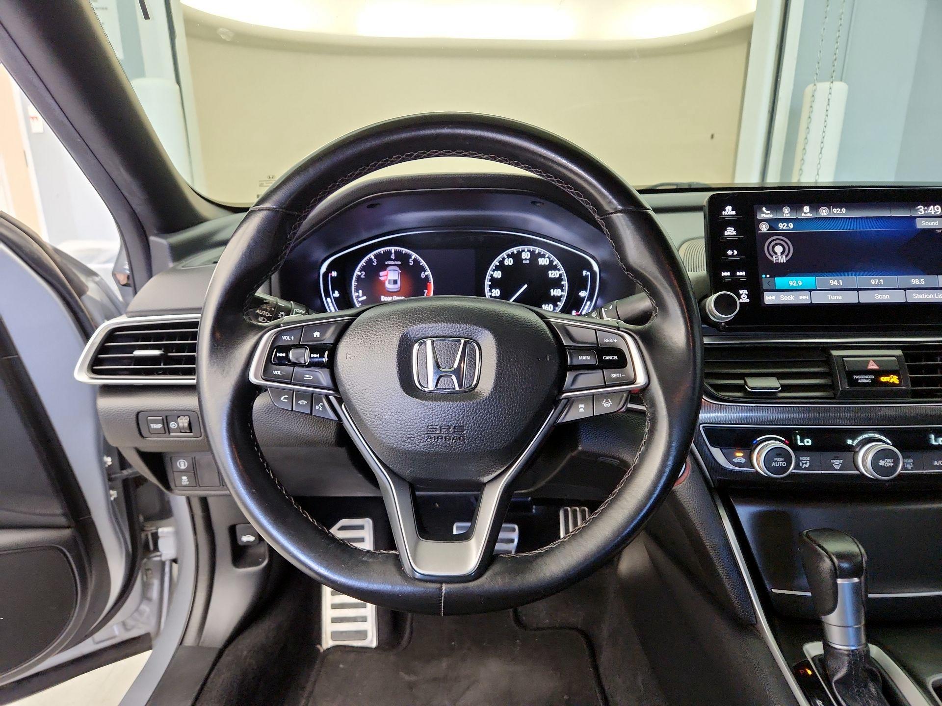 Thumbnail: 2018 Honda Accord - 10