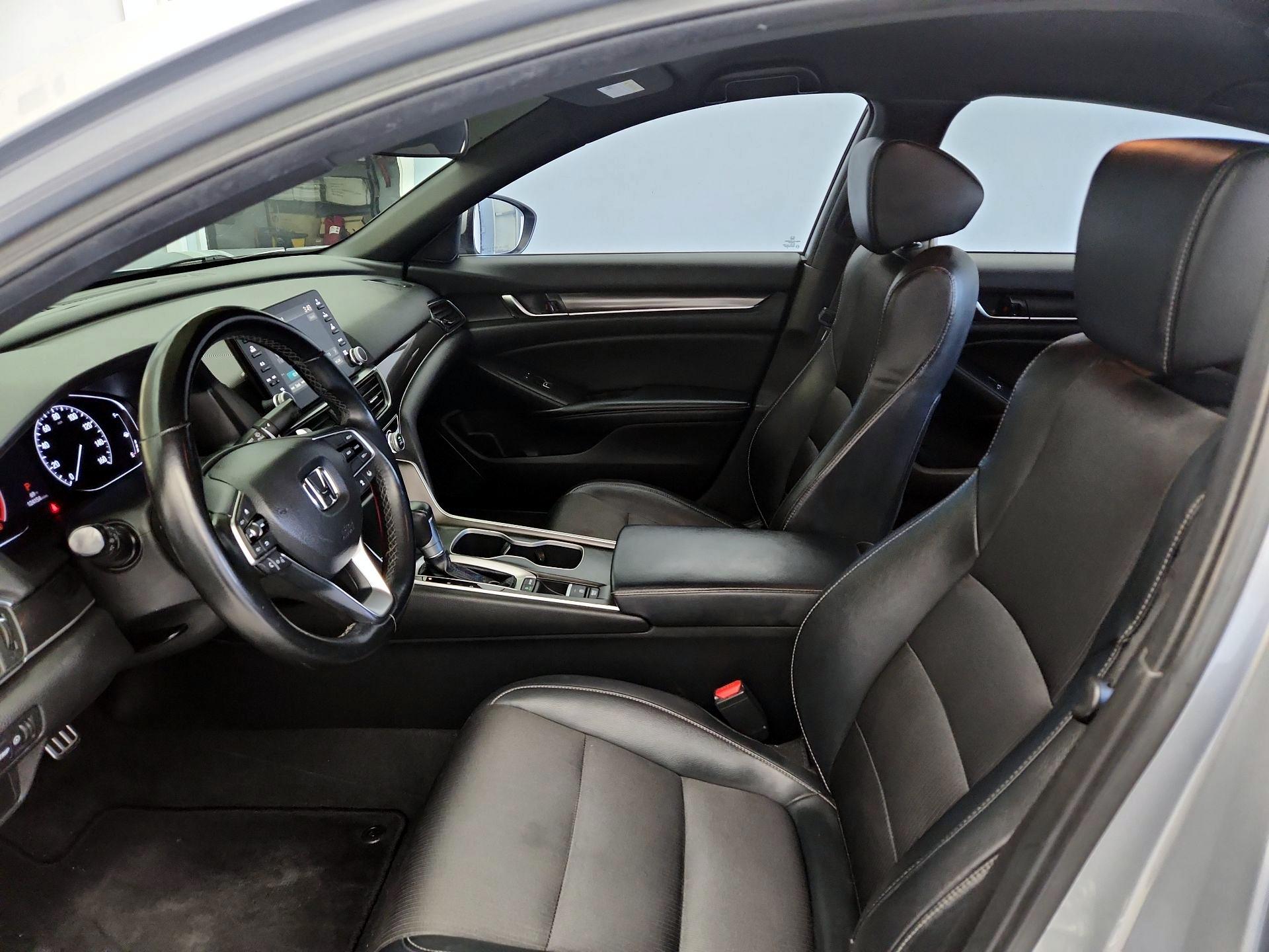 Thumbnail: 2018 Honda Accord - 11