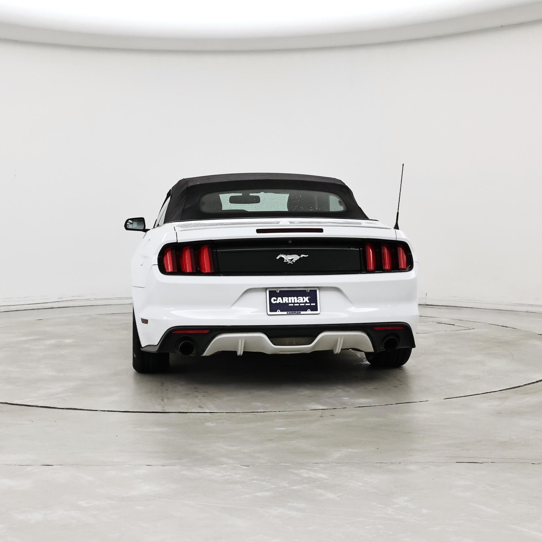 Thumbnail: 2017 Ford Mustang - 6