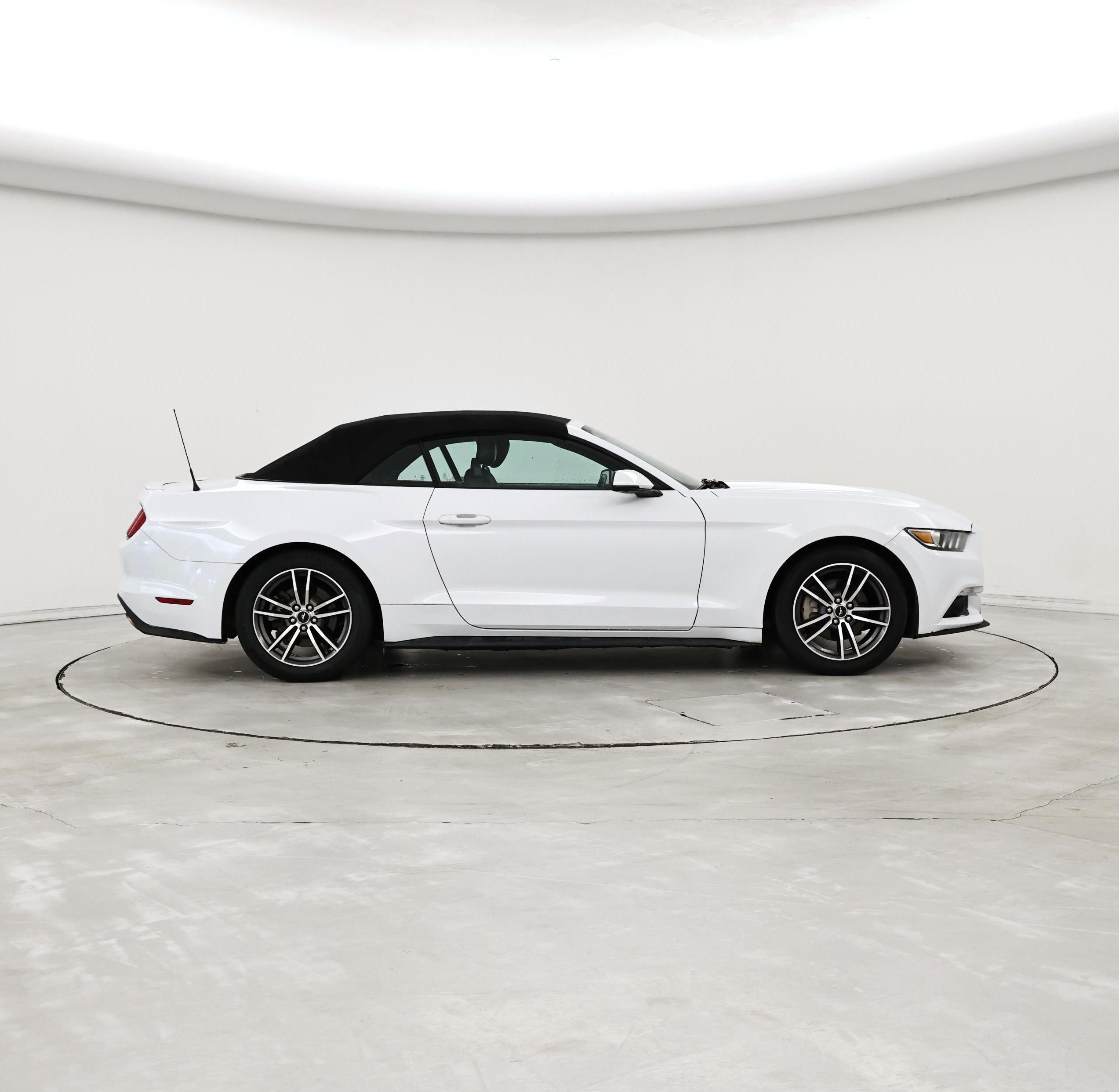 Thumbnail: 2017 Ford Mustang - 7