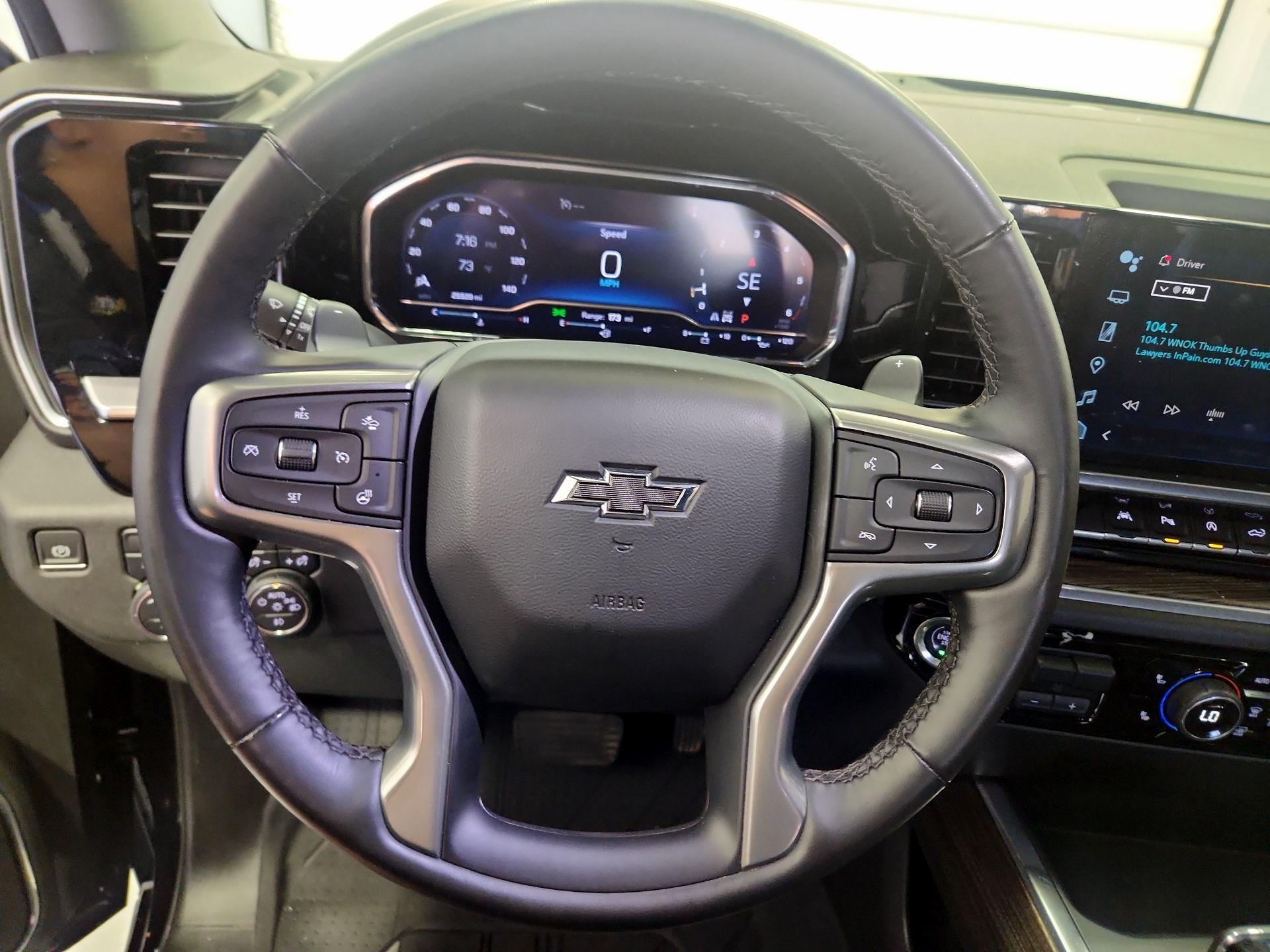 Thumbnail: 2023 Chevrolet Silverado 1500 - 10