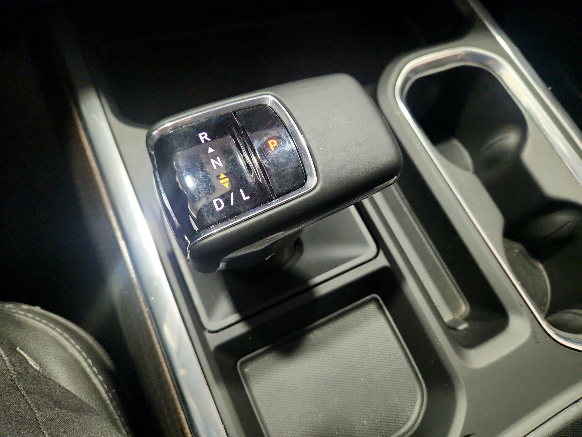 Thumbnail: 2023 Chevrolet Silverado 1500 - 17