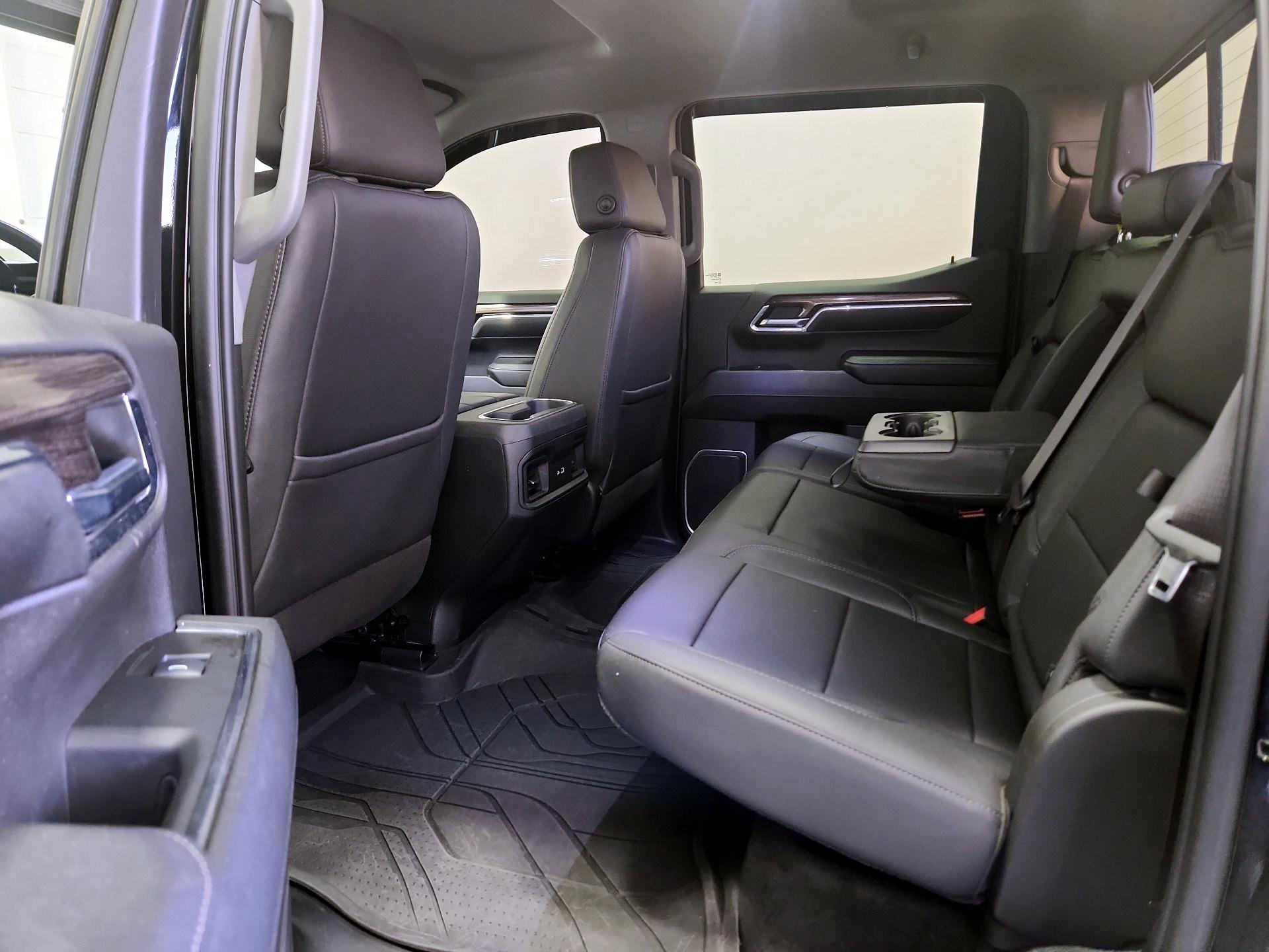 Thumbnail: 2023 Chevrolet Silverado 1500 - 19
