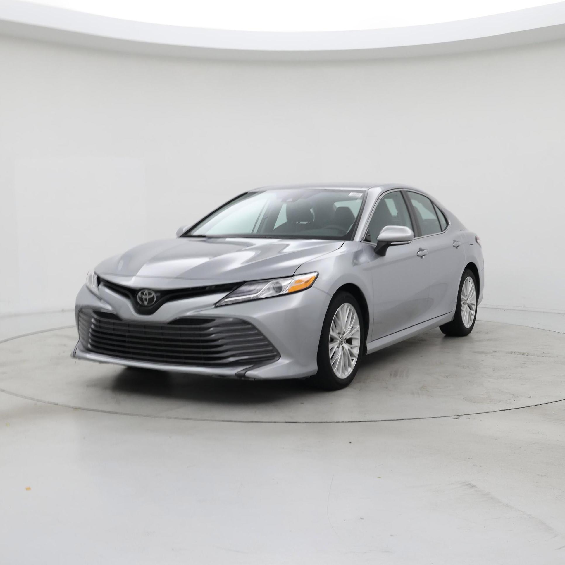 Thumbnail: 2020 Toyota Camry - 4