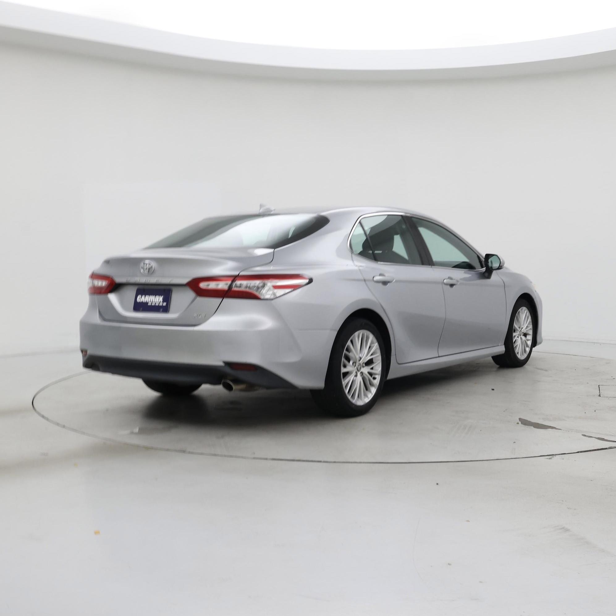 Thumbnail: 2020 Toyota Camry - 8