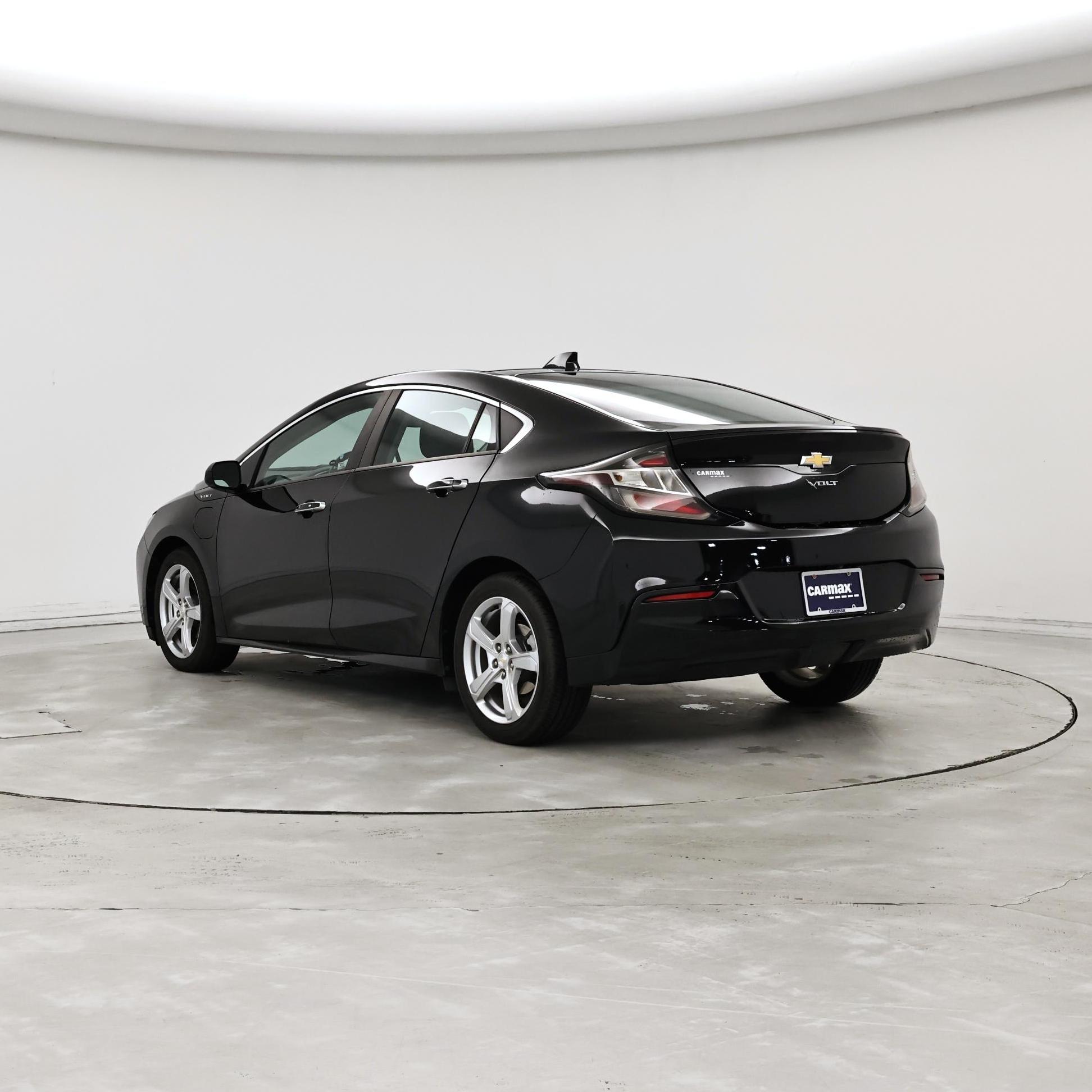 Thumbnail: 2017 Chevrolet Volt - 2