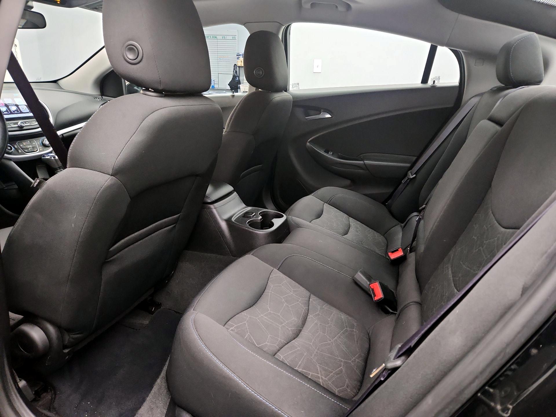 Thumbnail: 2017 Chevrolet Volt - 19