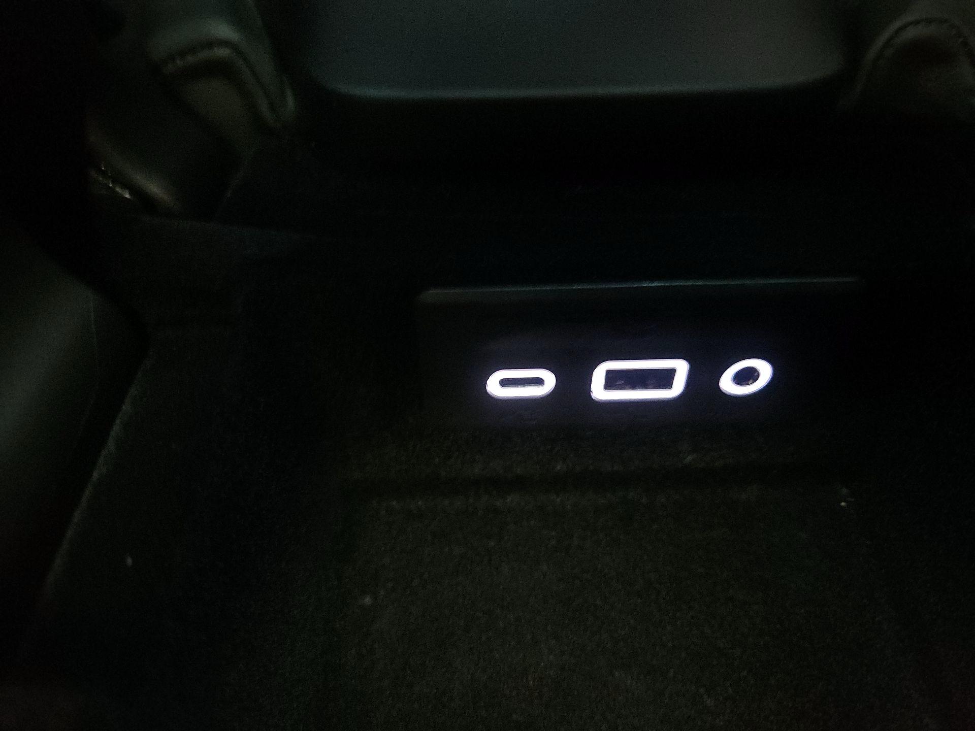 Thumbnail: 2021 Chevrolet Corvette - 18