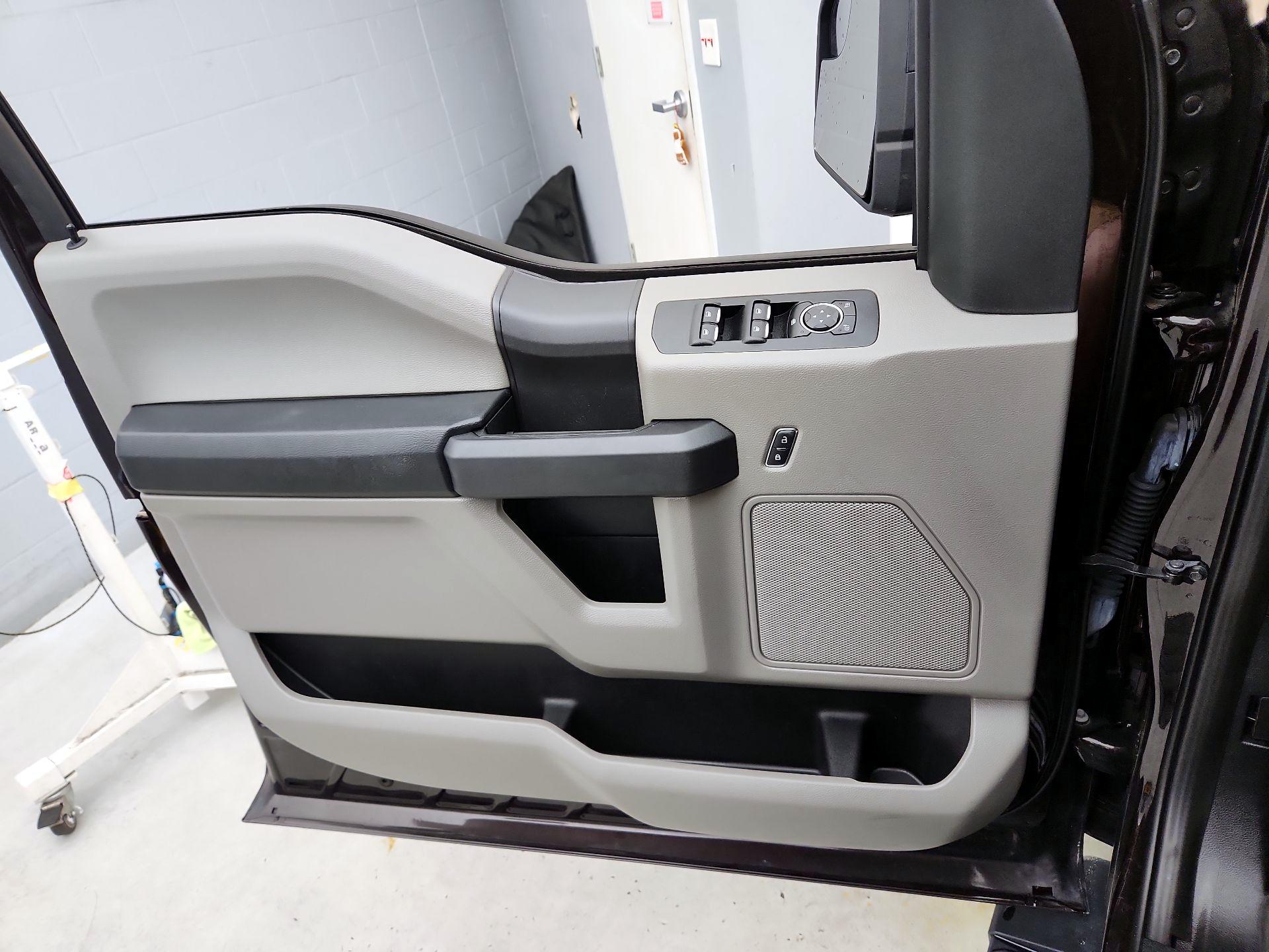 Thumbnail: 2019 Ford F-150 - 12