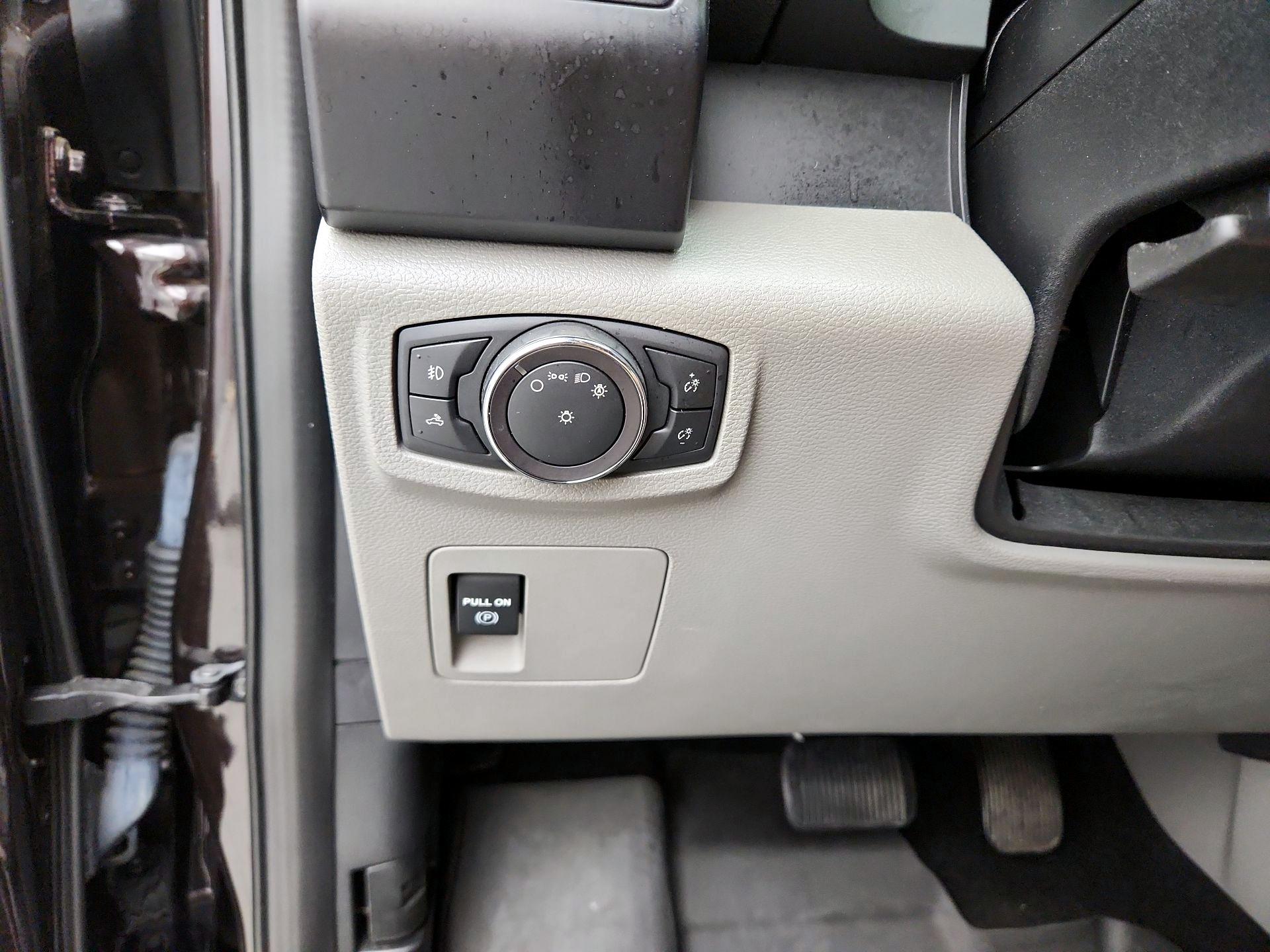 Thumbnail: 2019 Ford F-150 - 13