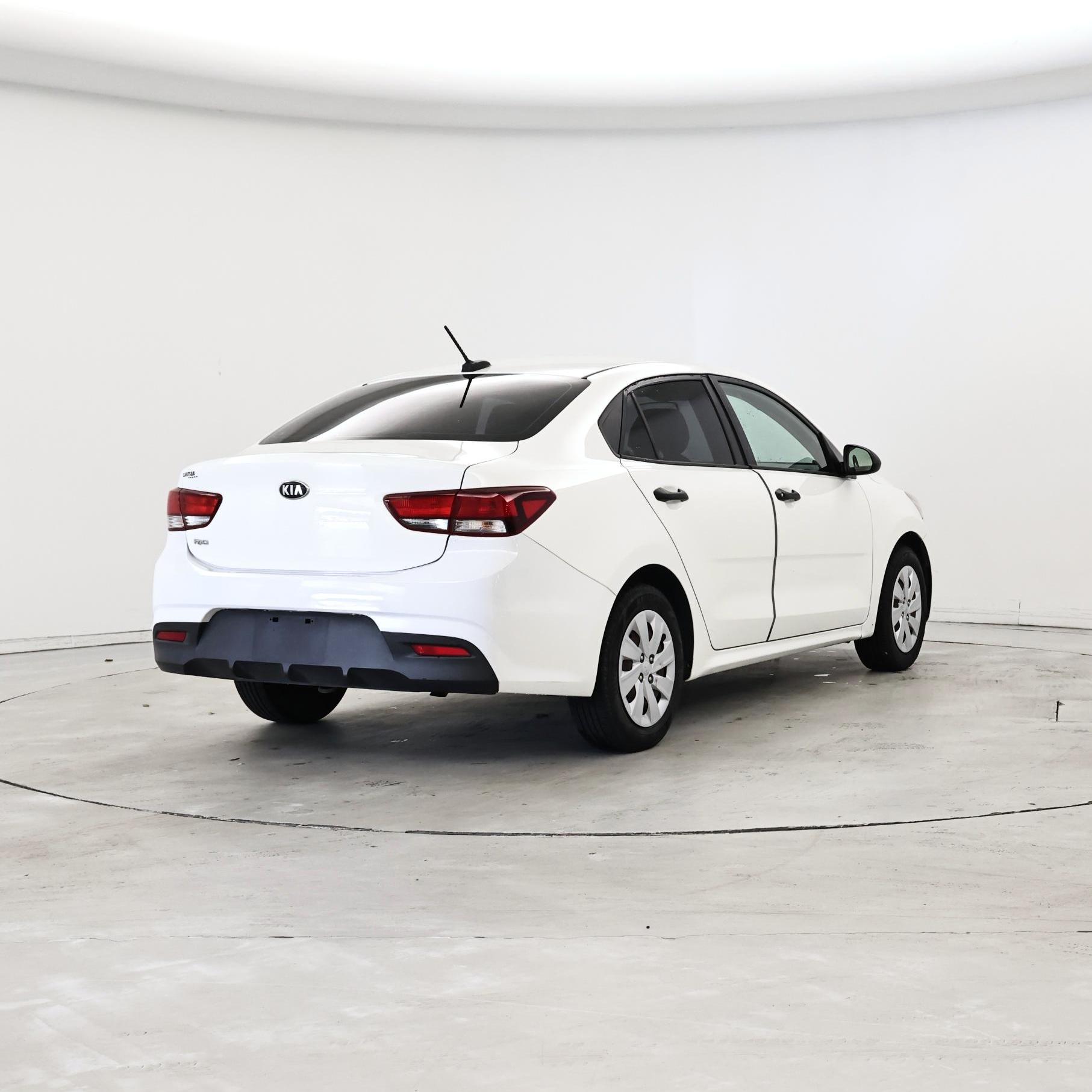 Thumbnail: 2018 Kia Rio - 8