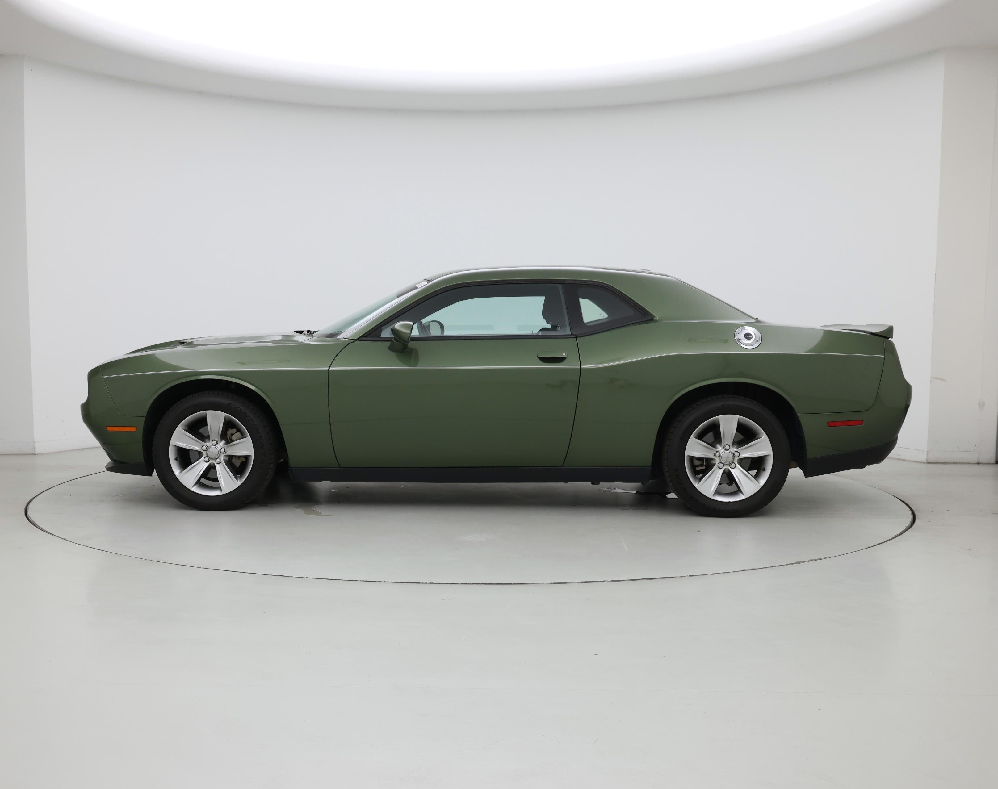 Thumbnail: 2021 Dodge Challenger - 3