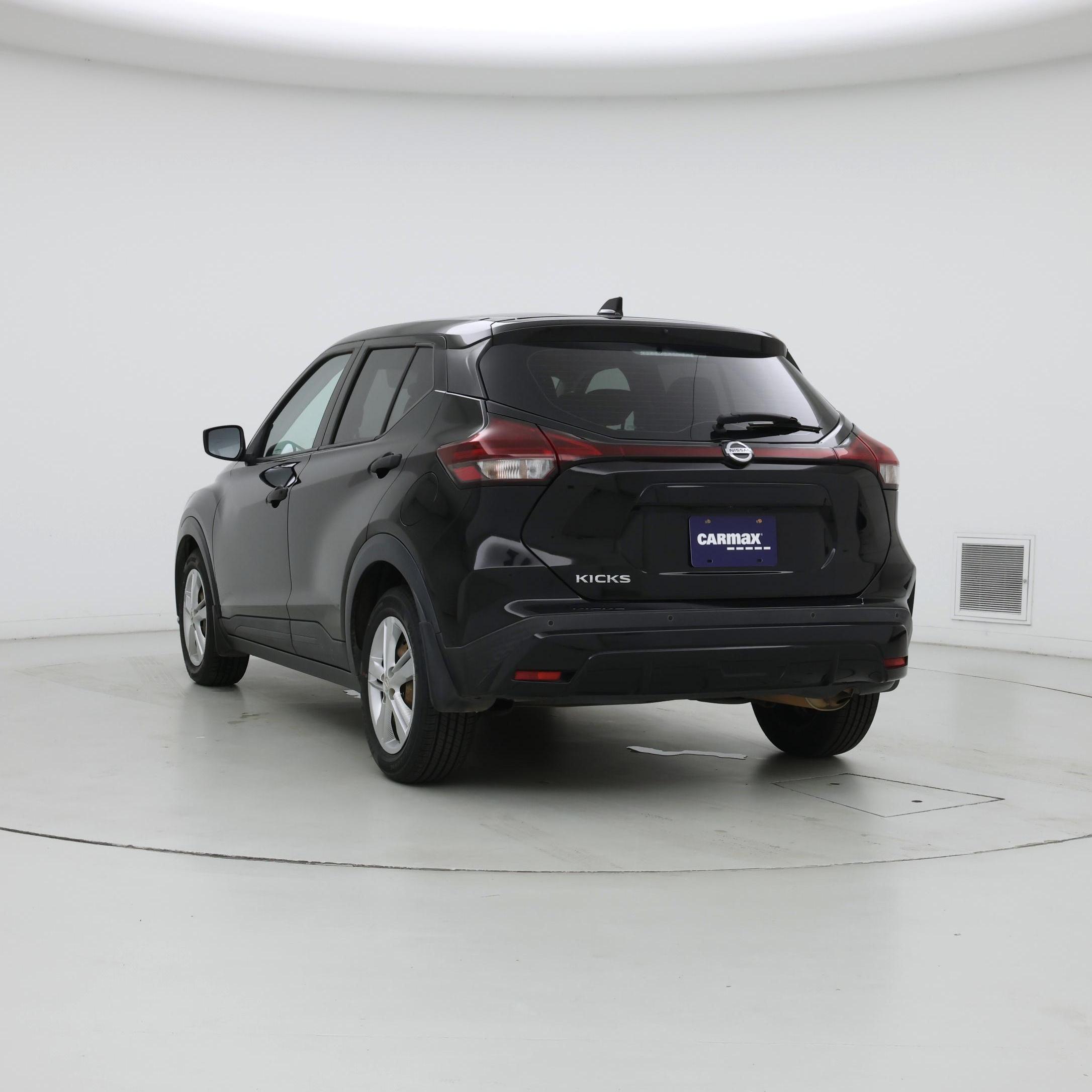 Thumbnail: 2021 Nissan Kicks - 2