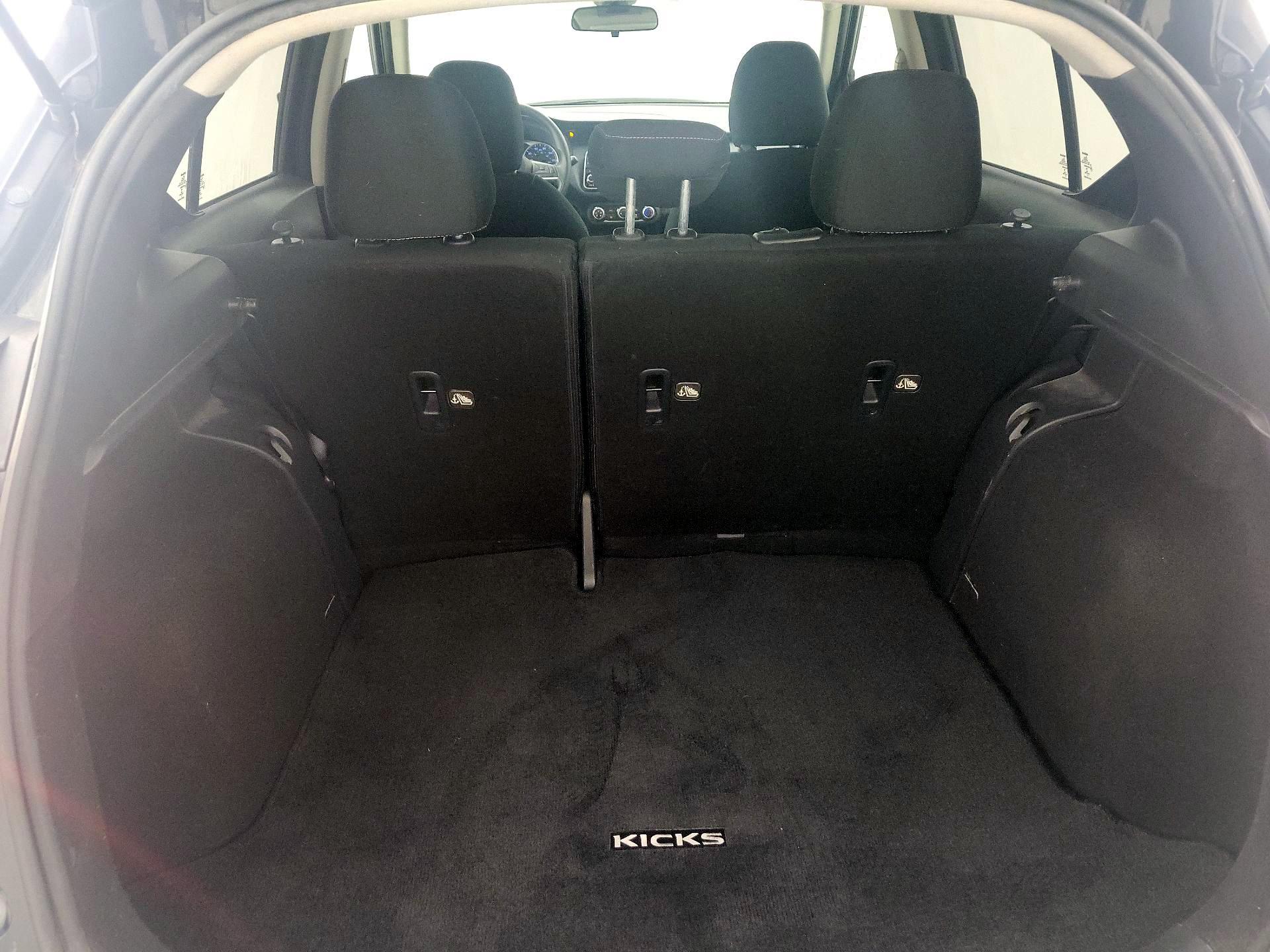 Thumbnail: 2021 Nissan Kicks - 20